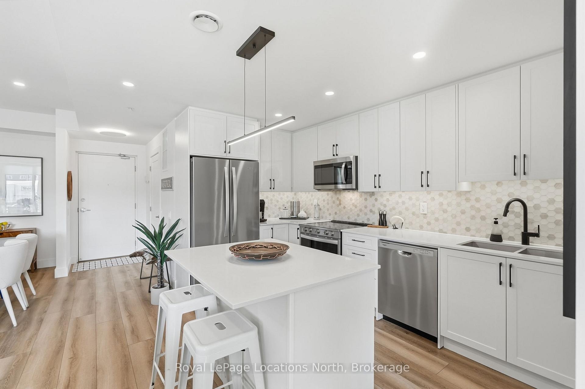 Photo 6 of Unit 125, 4 Kimberly Lane, Collingwood — HOMEH