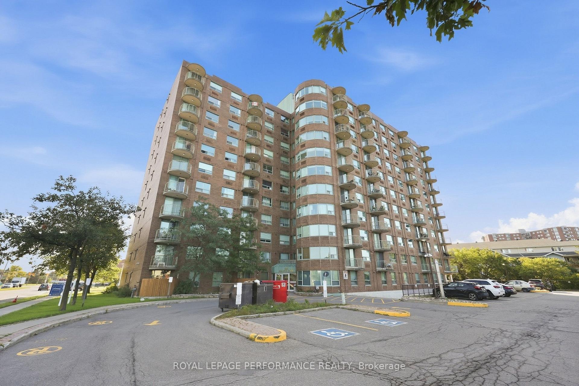 Photo of Unit 1102, 1440 Heron Road
