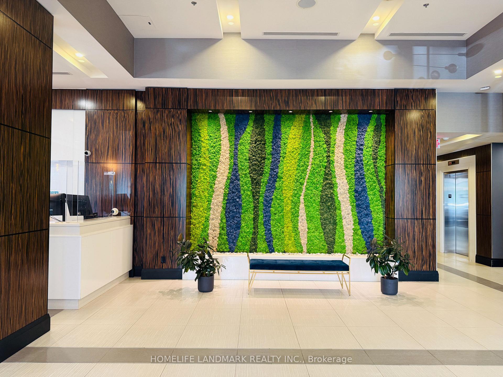 Photo 5 of Unit 1603, 19 Grand Trunk Crescent, Toronto, Waterfront Communities — HOMEH