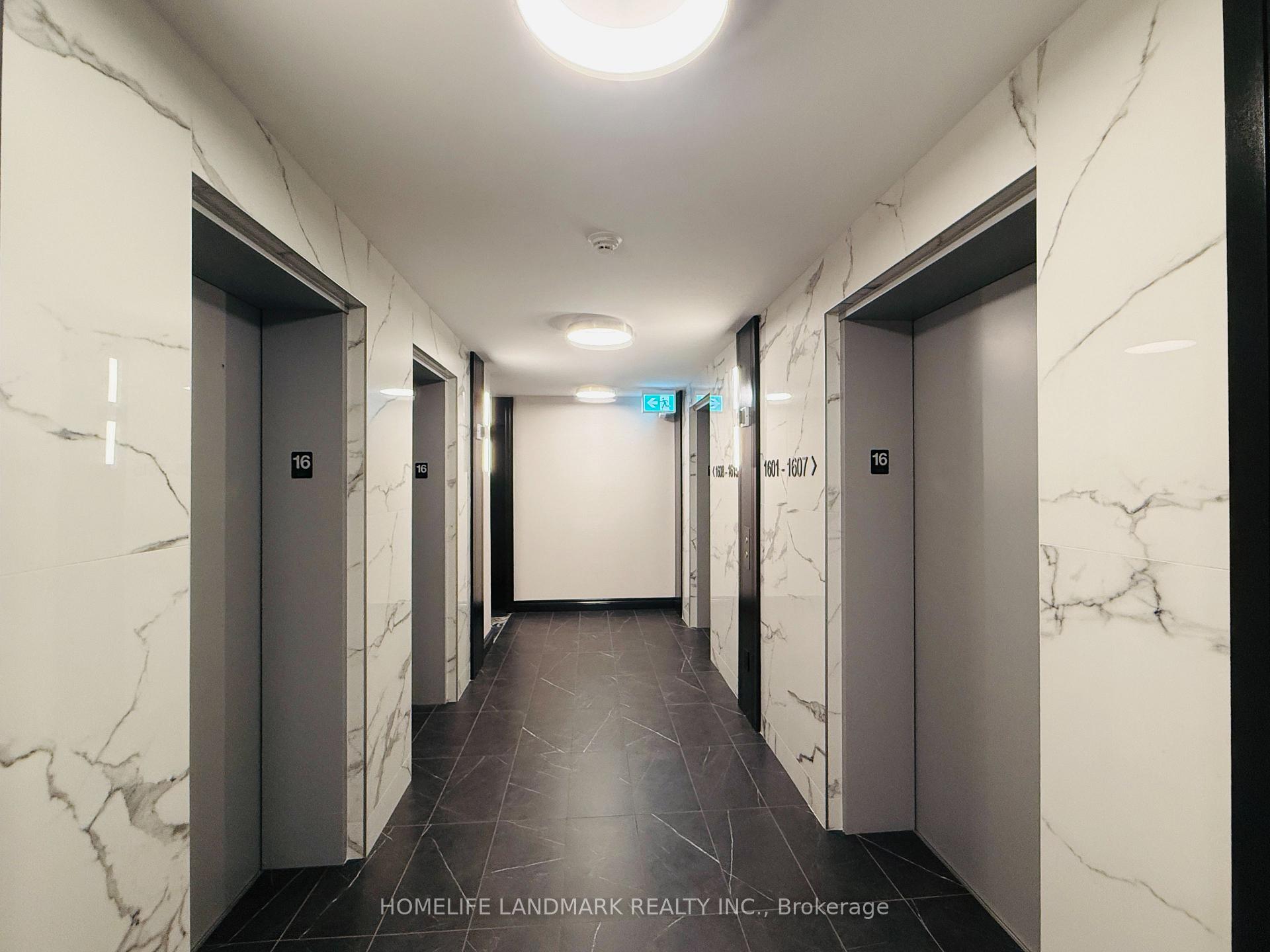 Photo 6 of Unit 1603, 19 Grand Trunk Crescent, Toronto, Waterfront Communities — HOMEH