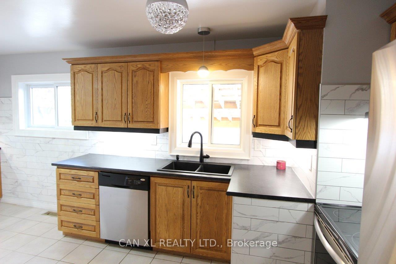 Photo 7 of 846 Miriam Road, Pickering, Bay Ridges — HOMEH