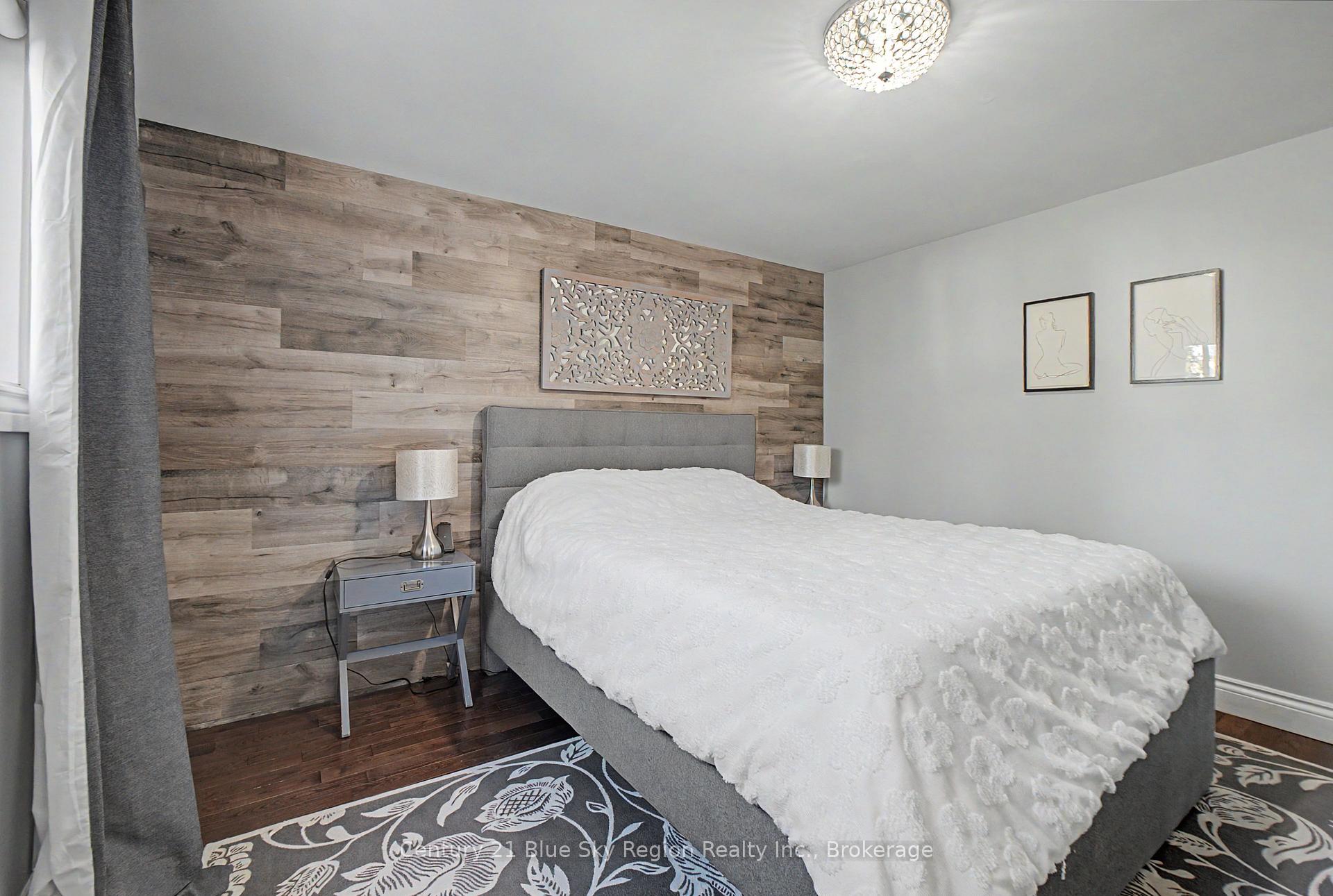 Photo 22 of 633 Bell Street, North Bay, West End — HOMEH