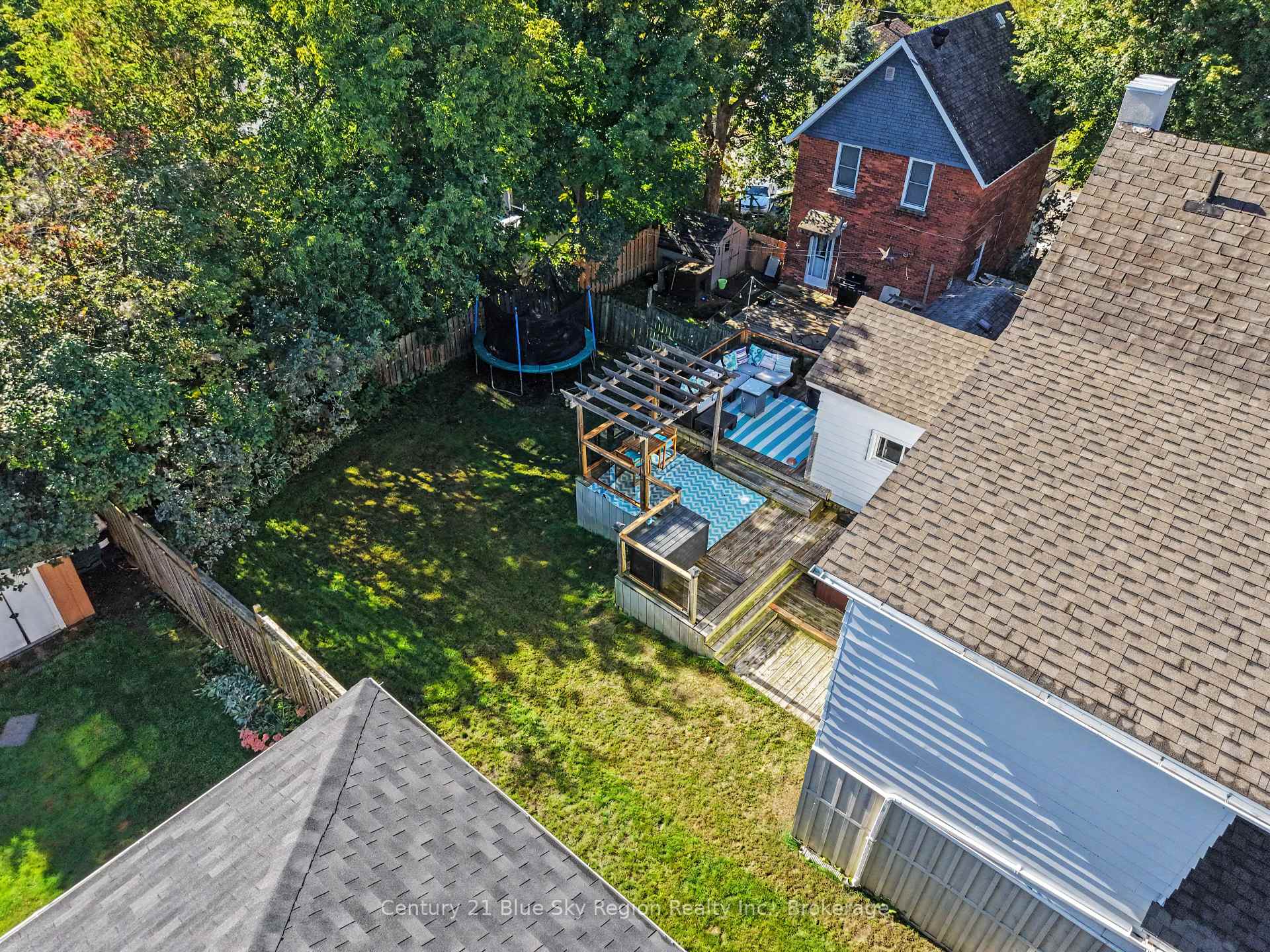 Photo 35 of 633 Bell Street, North Bay, West End — HOMEH