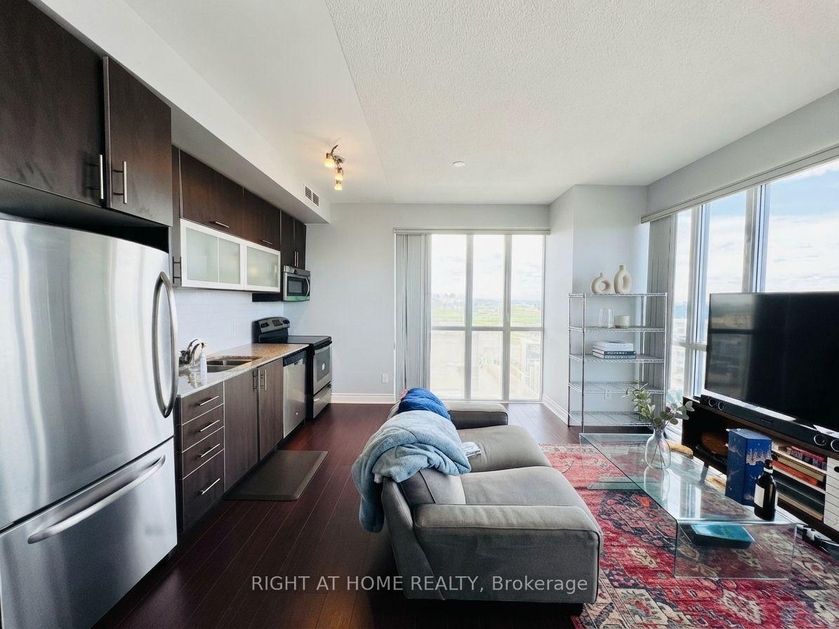 Photo 5 of Unit 3211, 28 Ted Rogers Way, Toronto, Church-Yonge Corridor — HOMEH