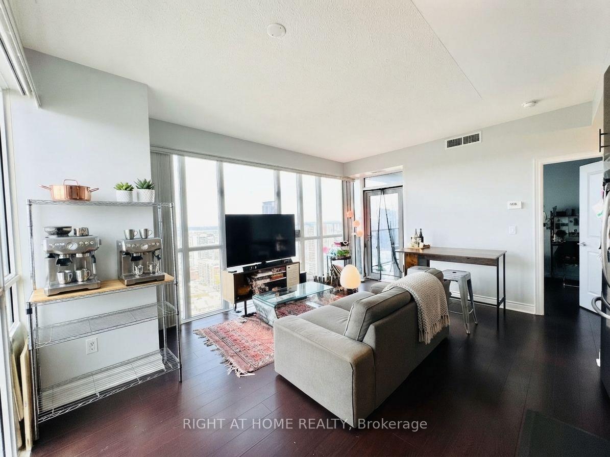 Photo 6 of Unit 3211, 28 Ted Rogers Way, Toronto, Church-Yonge Corridor — HOMEH