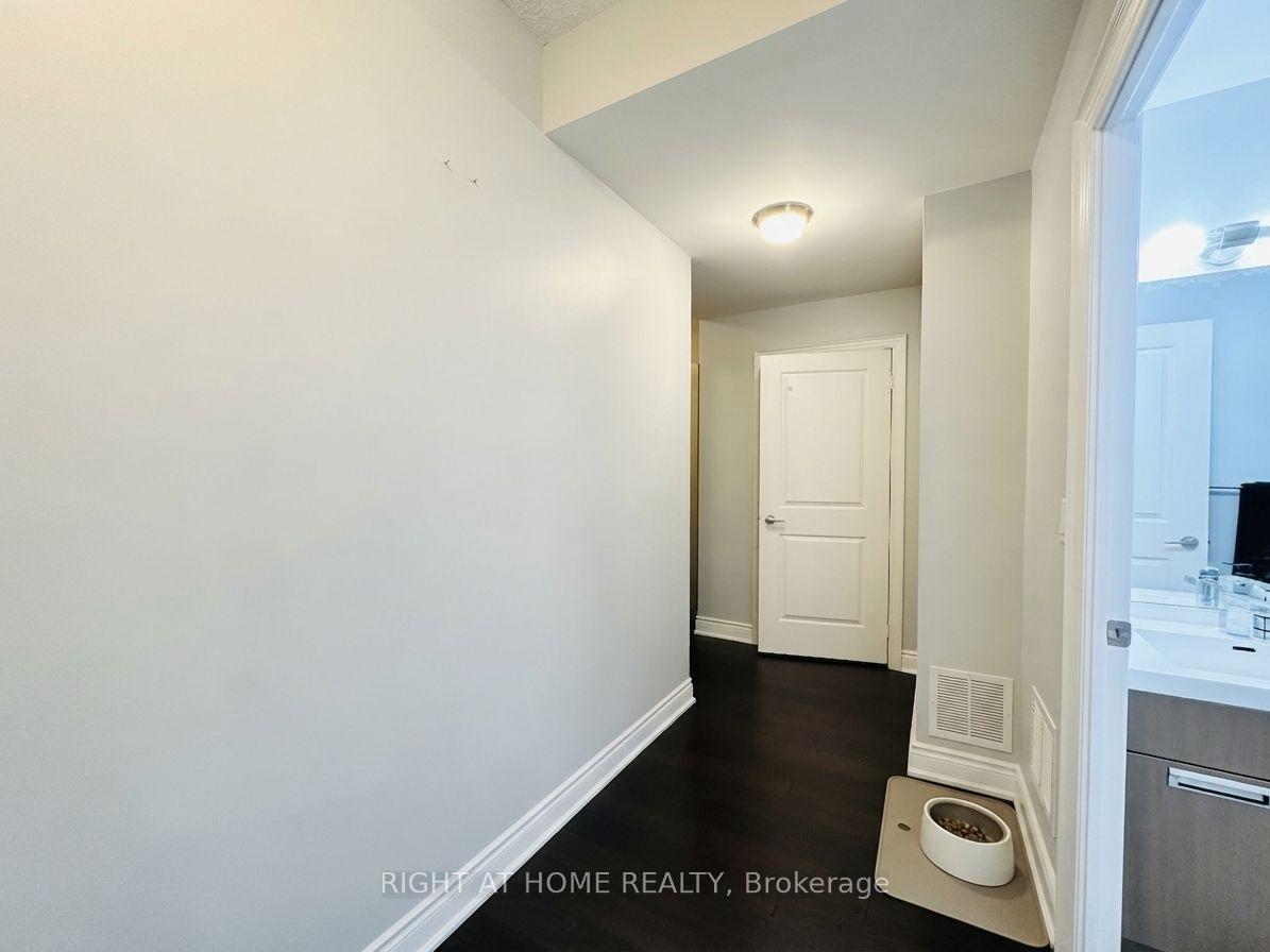 Photo 18 of Unit 3211, 28 Ted Rogers Way, Toronto, Church-Yonge Corridor — HOMEH