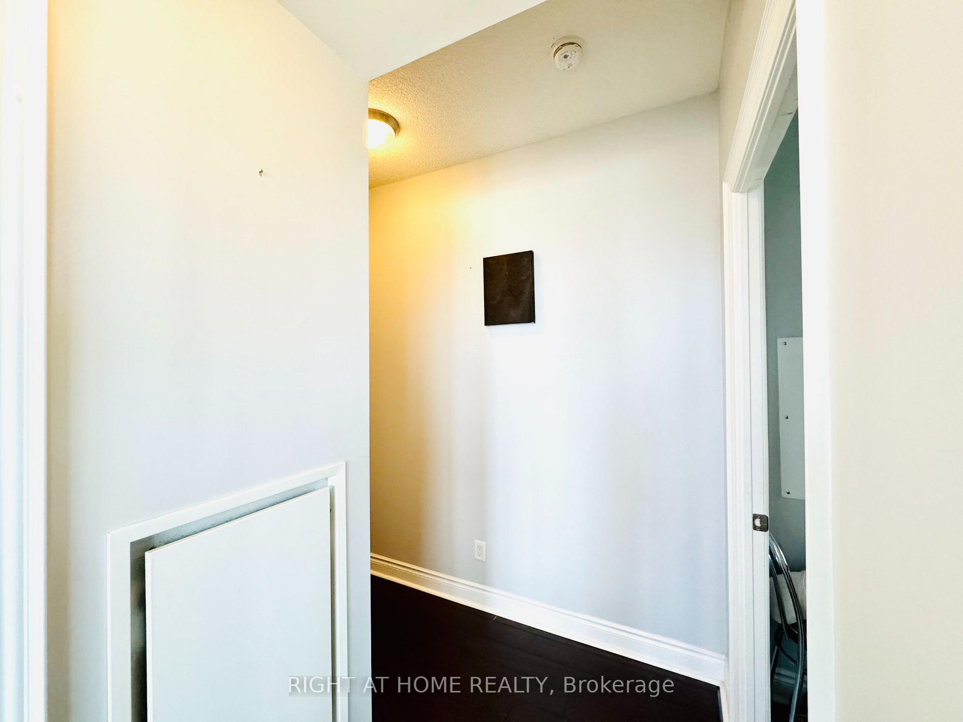 Photo 20 of Unit 3211, 28 Ted Rogers Way, Toronto, Church-Yonge Corridor — HOMEH