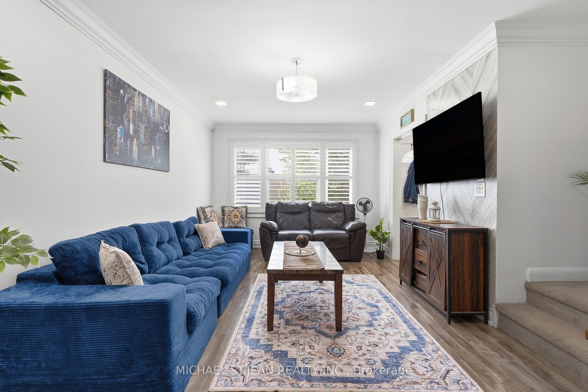 Photo 4 of 799 Drury Lane, Burlington, Brant — HOMEH