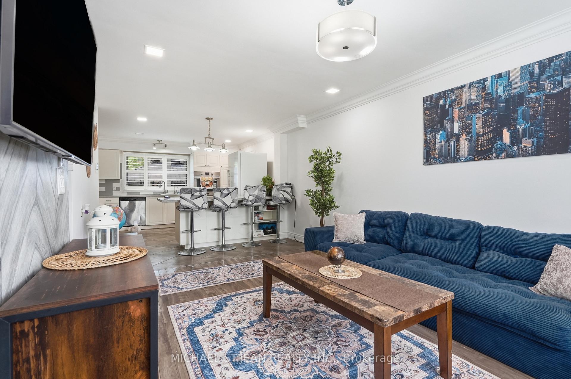 Photo 6 of 799 Drury Lane, Burlington, Brant — HOMEH