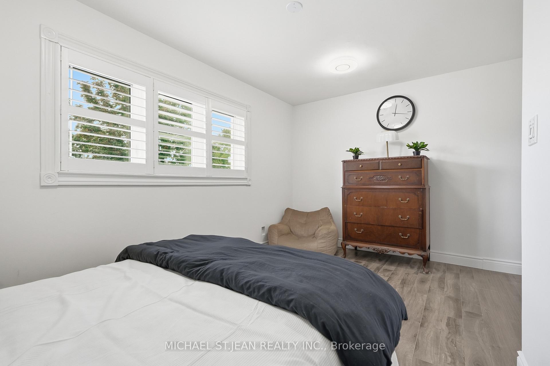 Photo 26 of 799 Drury Lane, Burlington, Brant — HOMEH
