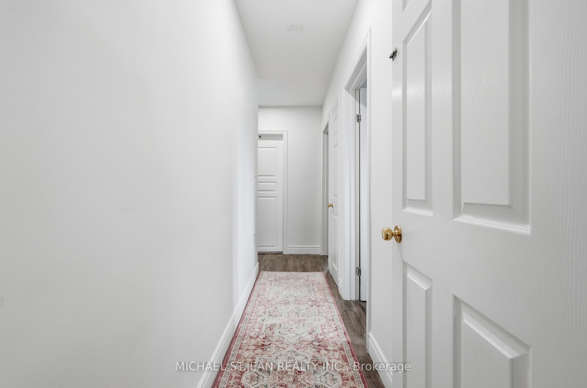 Photo 29 of 799 Drury Lane, Burlington, Brant — HOMEH