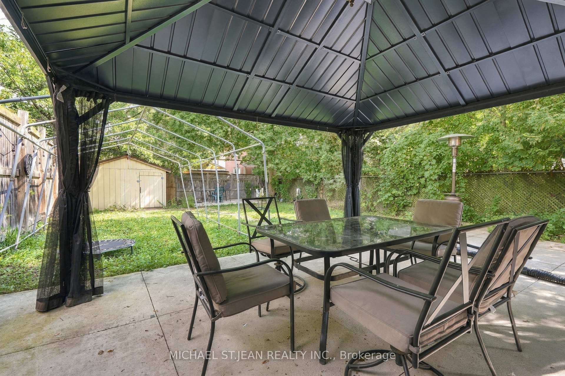 Photo 44 of 799 Drury Lane, Burlington, Brant — HOMEH