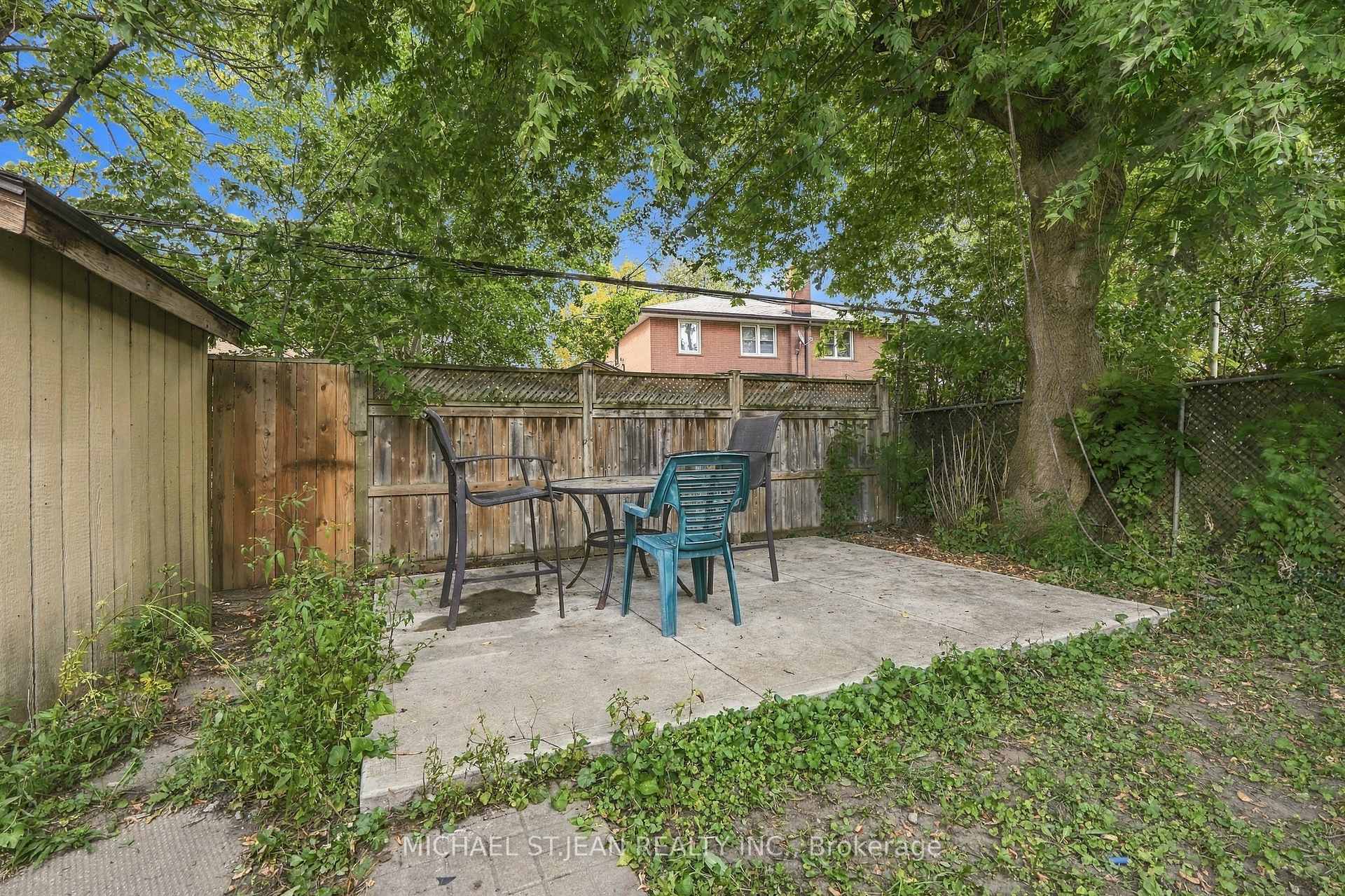 Photo 49 of 799 Drury Lane, Burlington, Brant — HOMEH