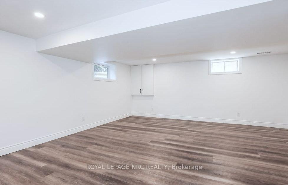 Photo 7 of Unit Lower, 125 Meredith Drive, St. Catharines, Carlton/Bunting — HOMEH