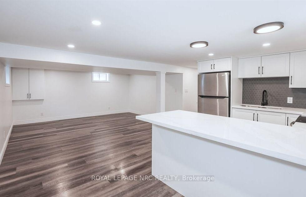 Photo 8 of Unit Lower, 125 Meredith Drive, St. Catharines, Carlton/Bunting — HOMEH