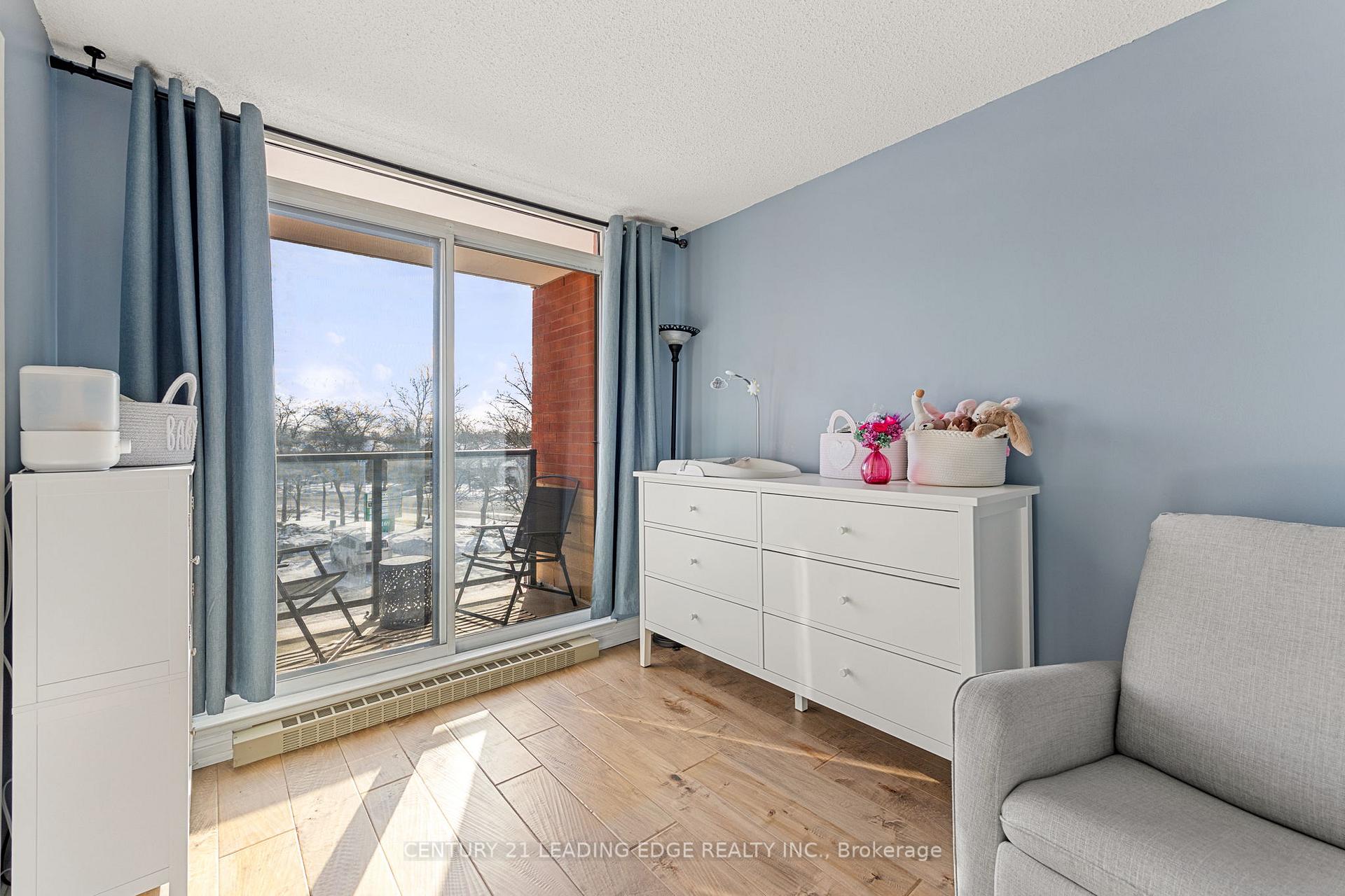 Photo 18 of Unit 206, 2199 Sixth Line, Oakville, River Oaks — HOMEH