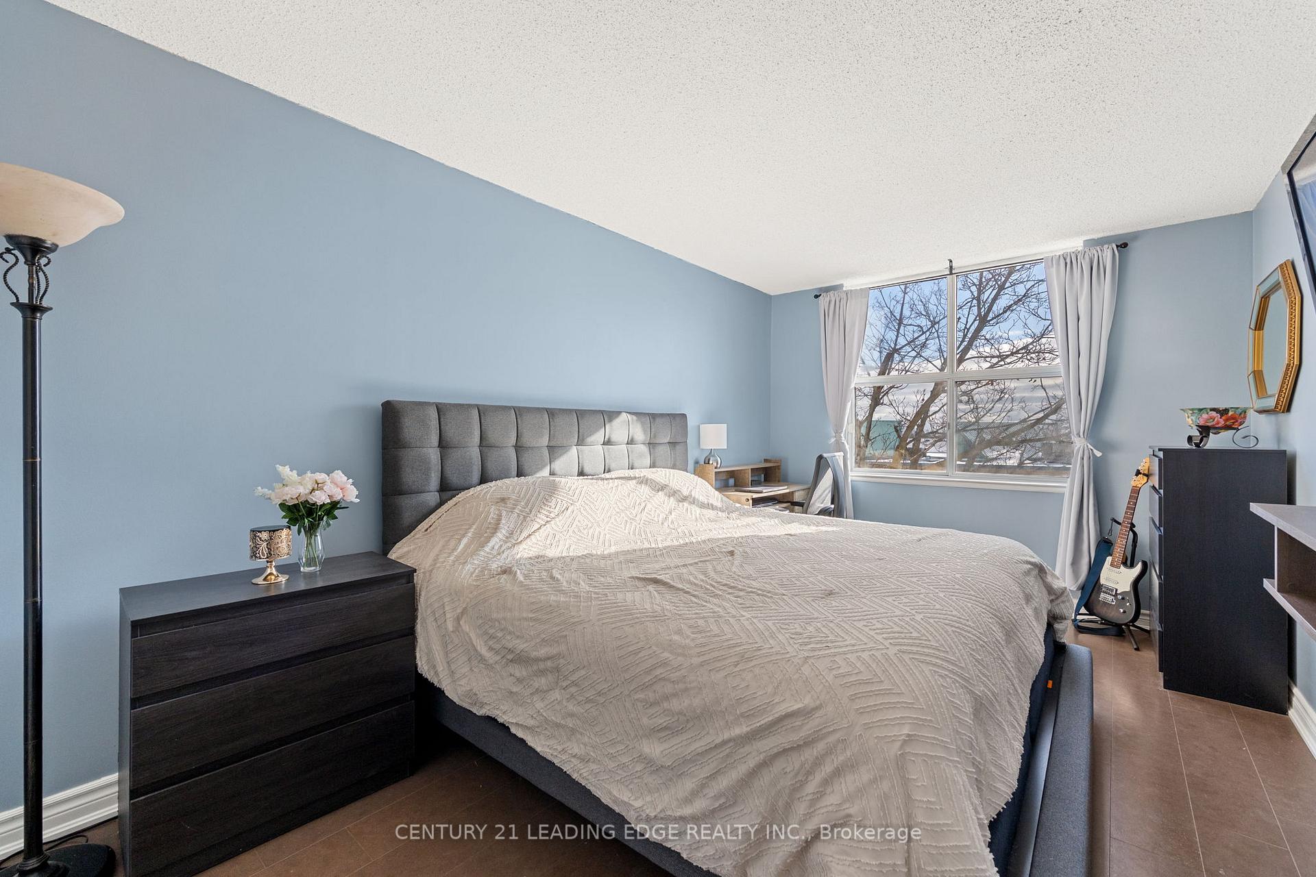 Photo 20 of Unit 206, 2199 Sixth Line, Oakville, River Oaks — HOMEH