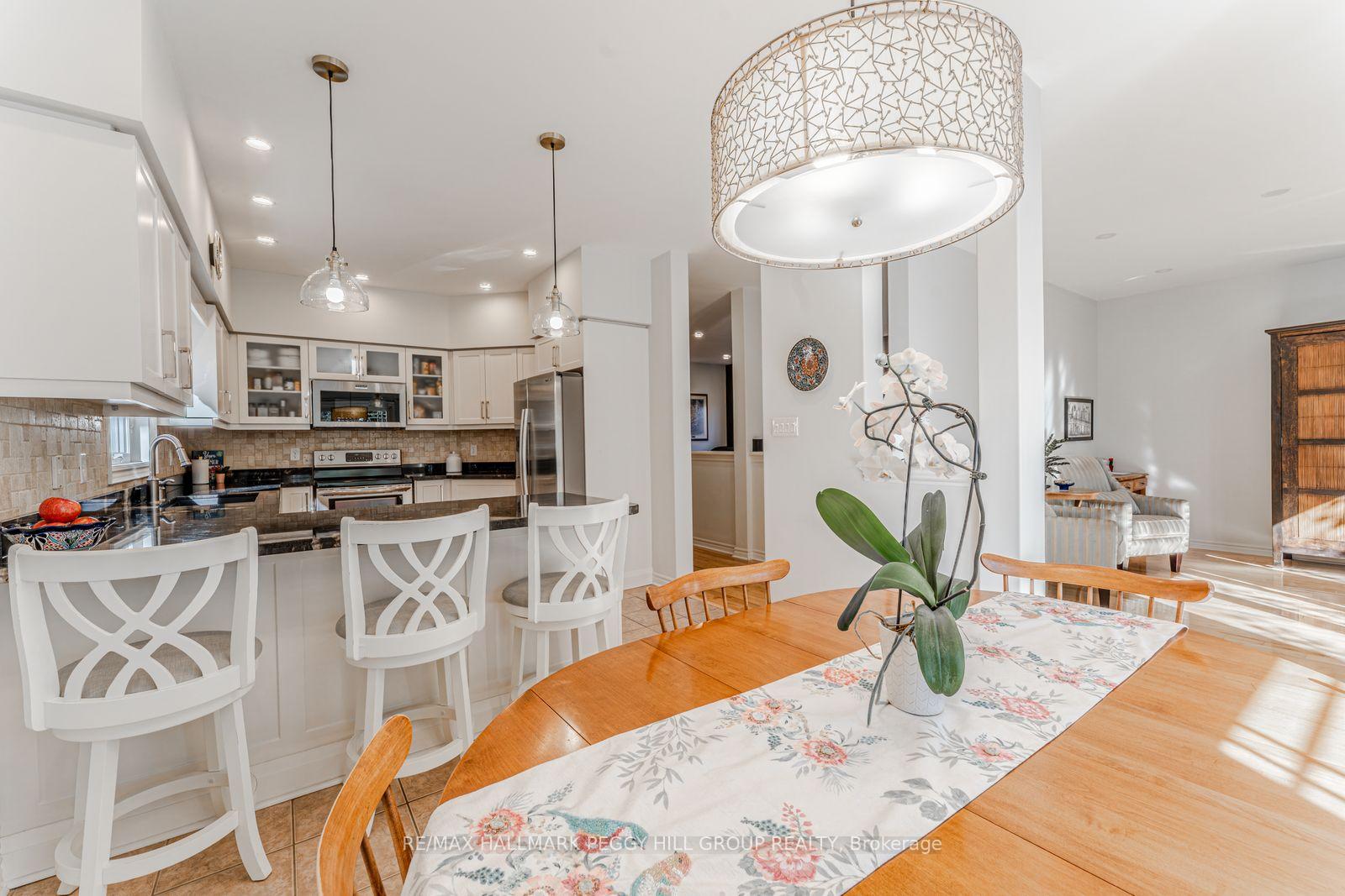 Photo 5 of 2070 Osbond Road, Innisfil, Alcona — HOMEH