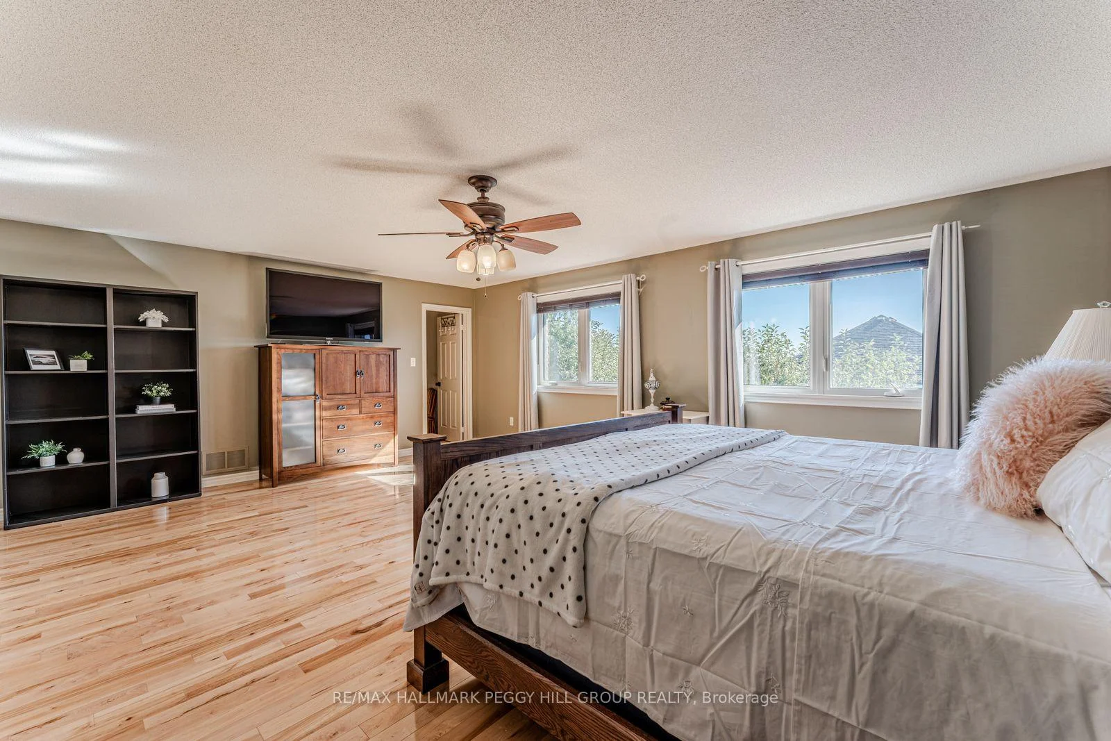 Photo 34 of 2070 Osbond Road, Innisfil, Alcona — HOMEH