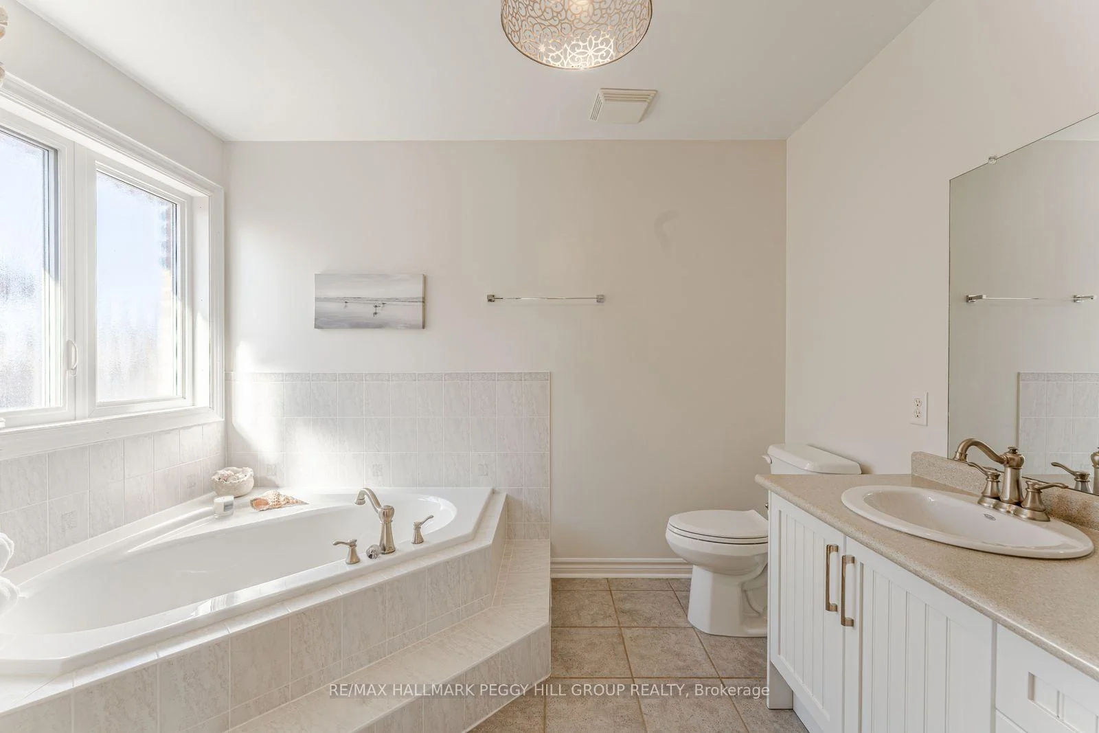 Photo 38 of 2070 Osbond Road, Innisfil, Alcona — HOMEH