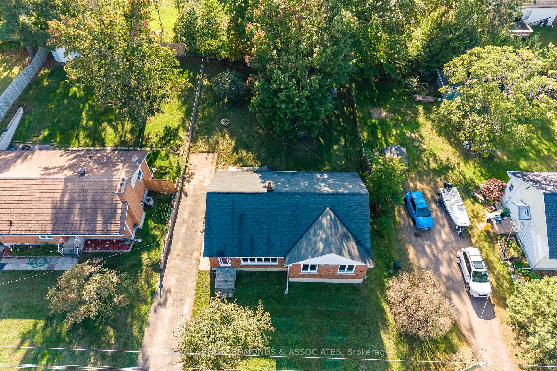 Photo 35 of 55 Selkirk Street, Petawawa, Petawawa — HOMEH