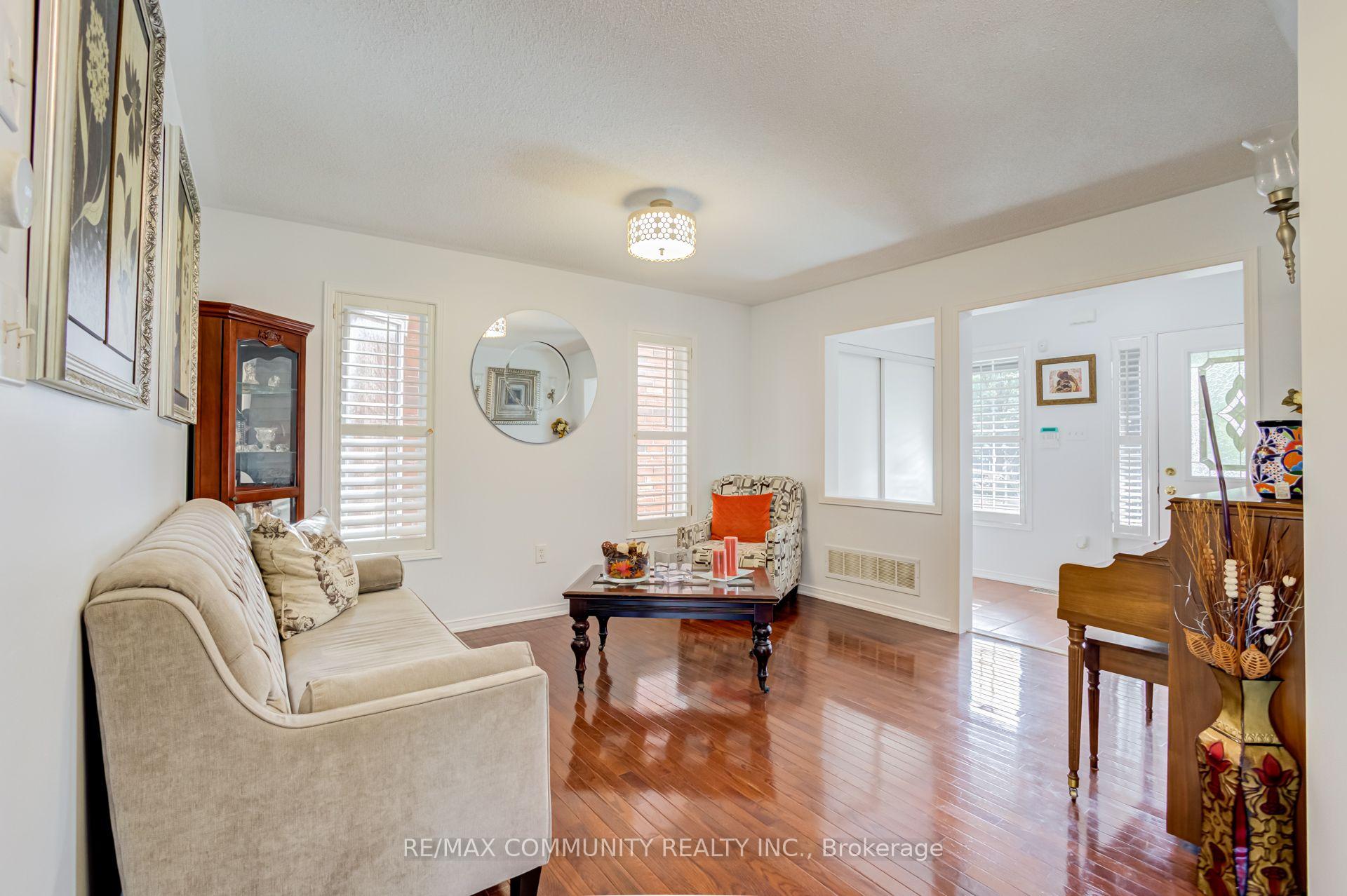 Photo 9 of 19 Tiller Street, Ajax, Northeast Ajax — HOMEH