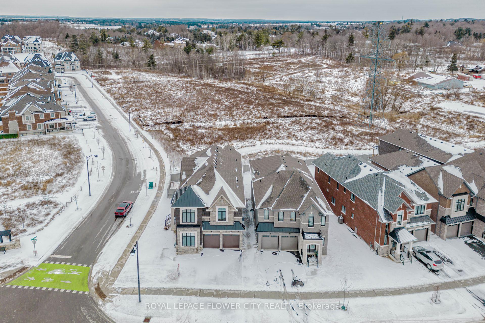 Photo 1 of 518 Kleinberg Summit Way, Vaughan, Kleinburg — HOMEH
