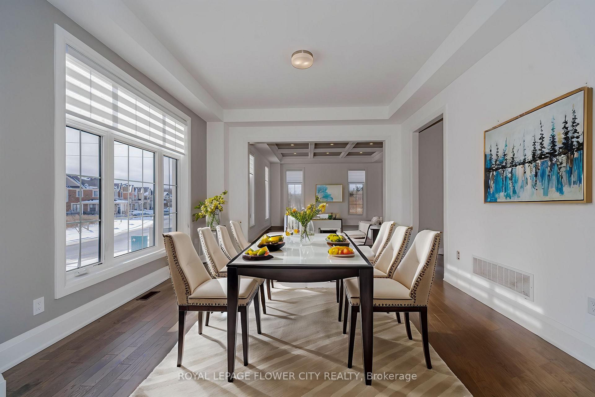 Photo 40 of 518 Kleinberg Summit Way, Vaughan, Kleinburg — HOMEH