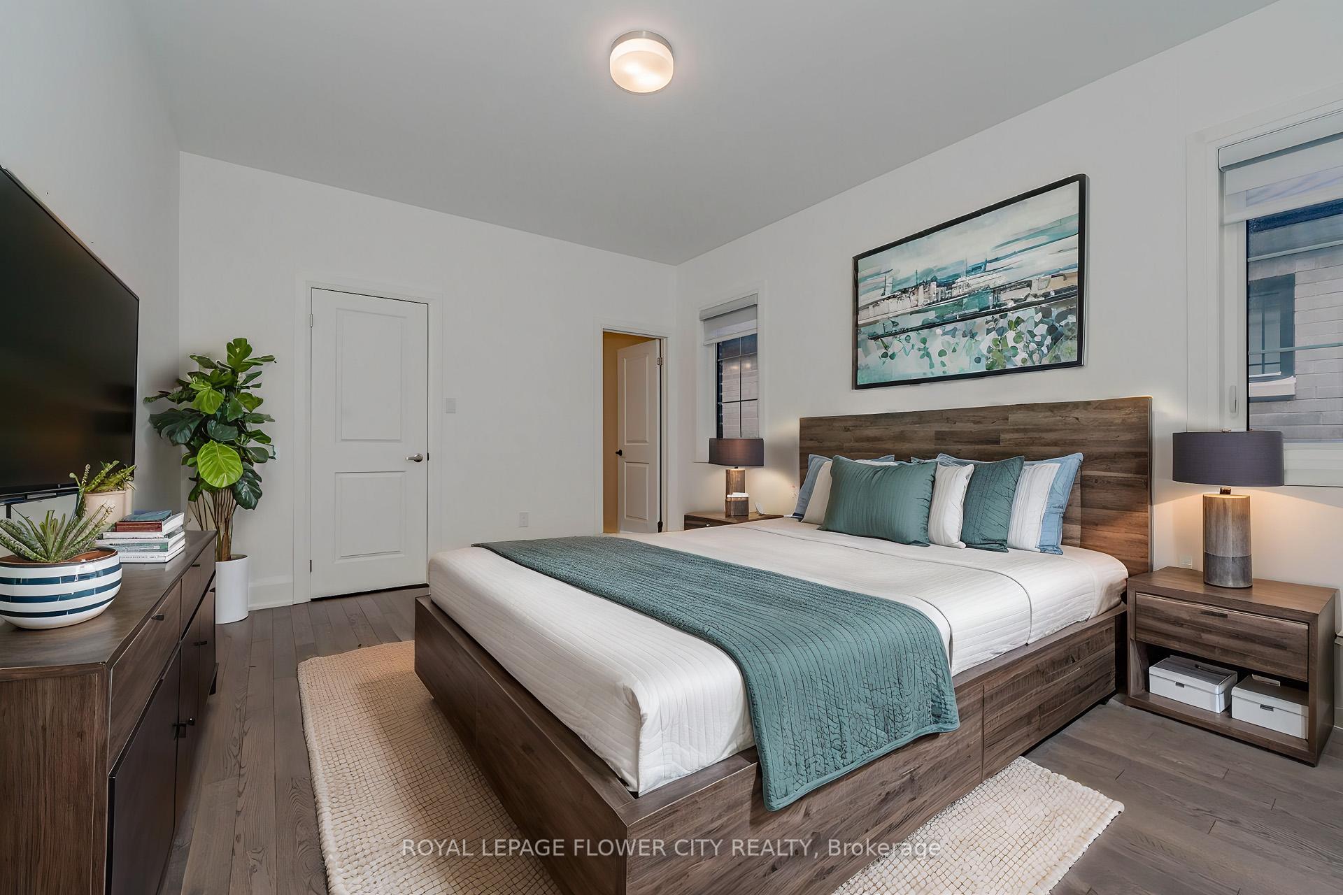 Photo 45 of 518 Kleinberg Summit Way, Vaughan, Kleinburg — HOMEH