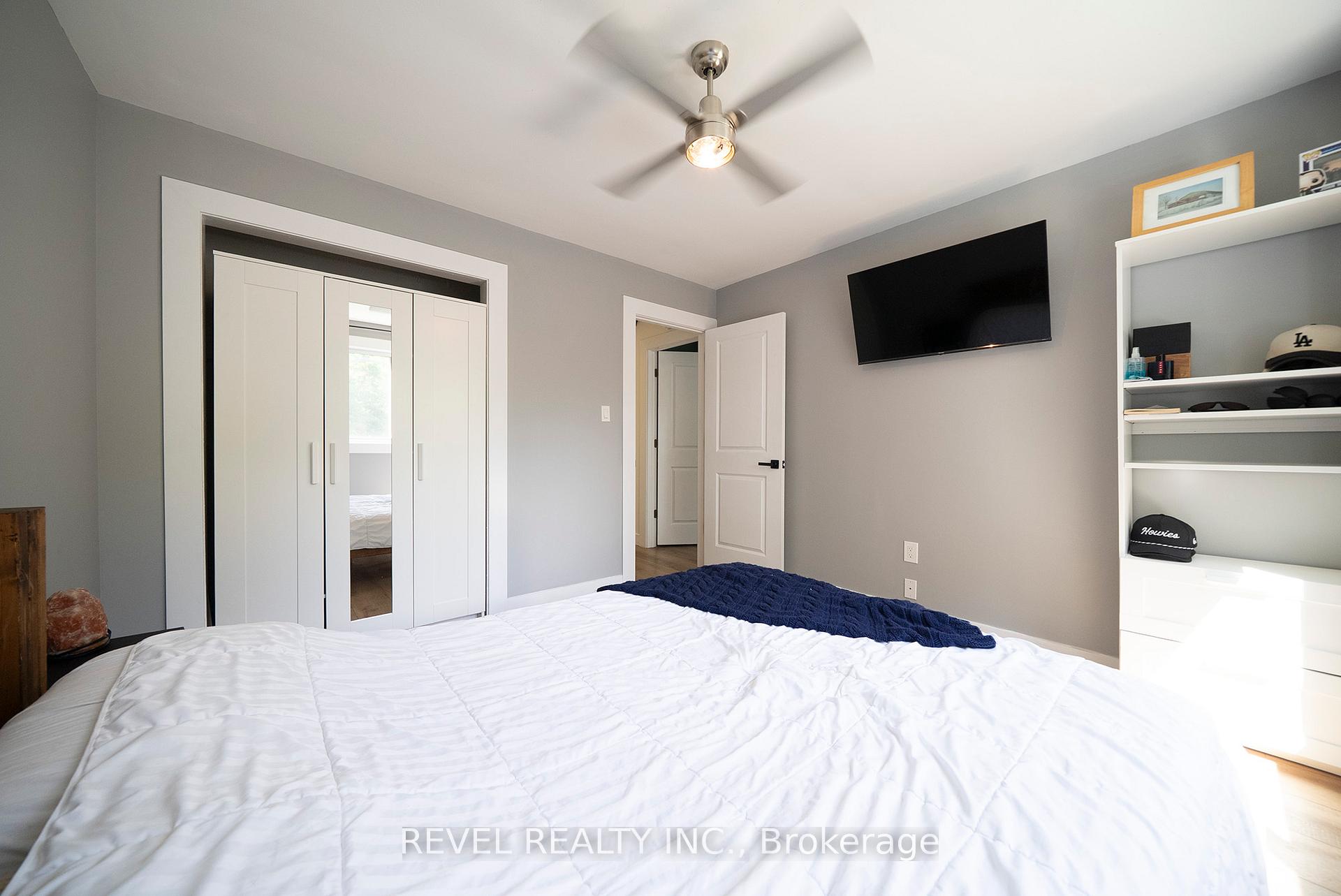 Photo 18 of 17 Flynn Avenue, Cambridge, Hespeler Village — HOMEH