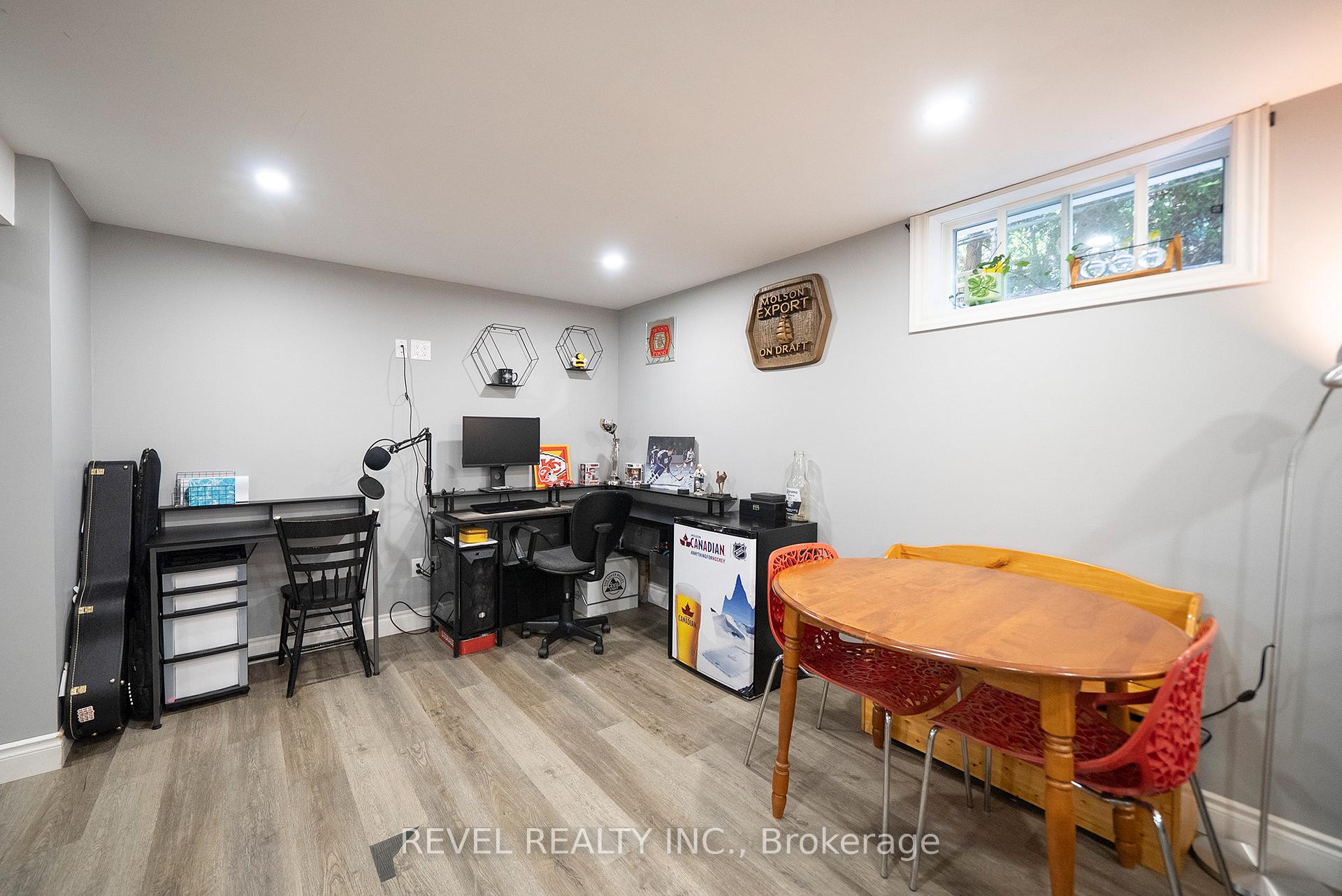 Photo 21 of 17 Flynn Avenue, Cambridge, Hespeler Village — HOMEH