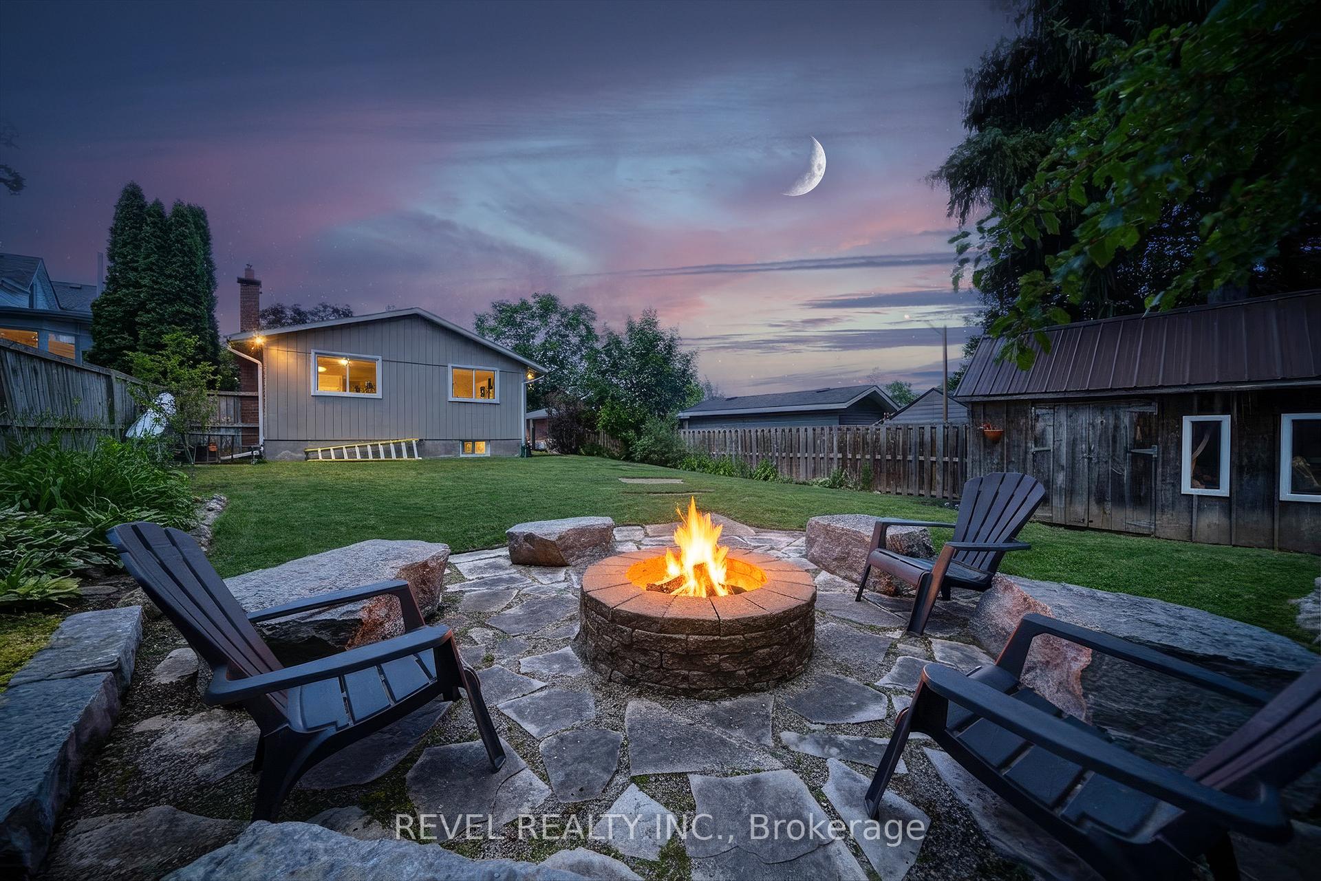 Photo 34 of 17 Flynn Avenue, Cambridge, Hespeler Village — HOMEH