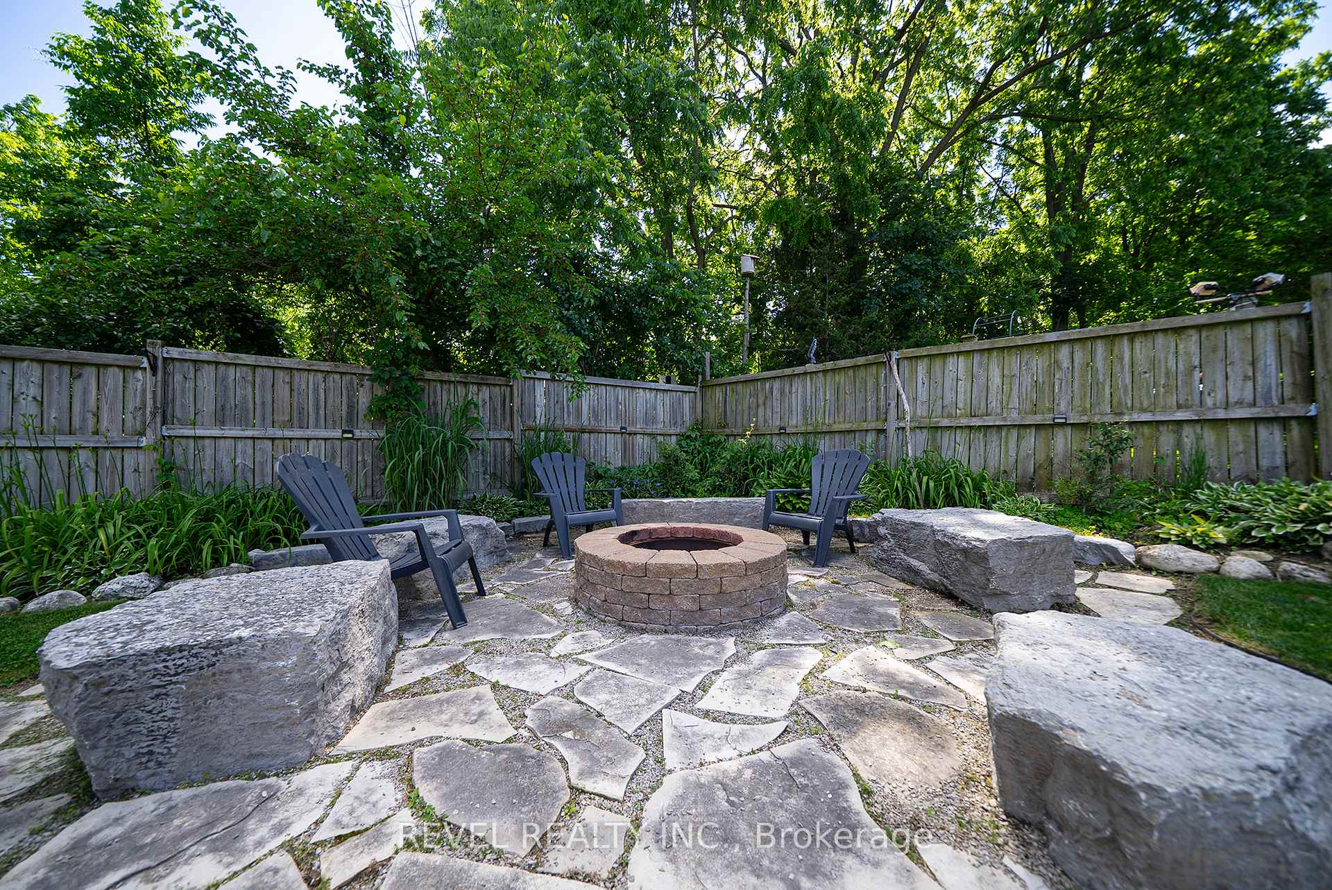 Photo 35 of 17 Flynn Avenue, Cambridge, Hespeler Village — HOMEH
