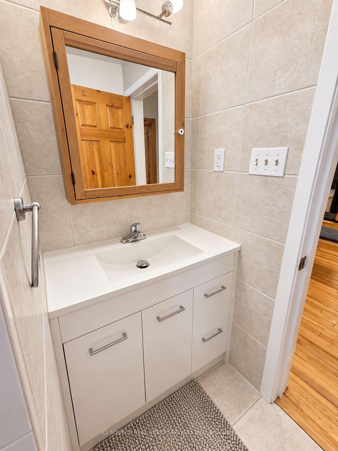 Photo 16 of Unit 2, 12 Somerset Street W, Ottawa, Ottawa Centre/Golden Triangle — HOMEH