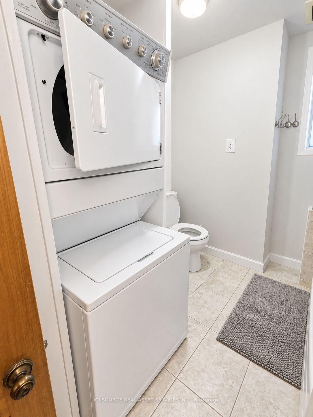 Photo 18 of Unit 2, 12 Somerset Street W, Ottawa, Ottawa Centre/Golden Triangle — HOMEH