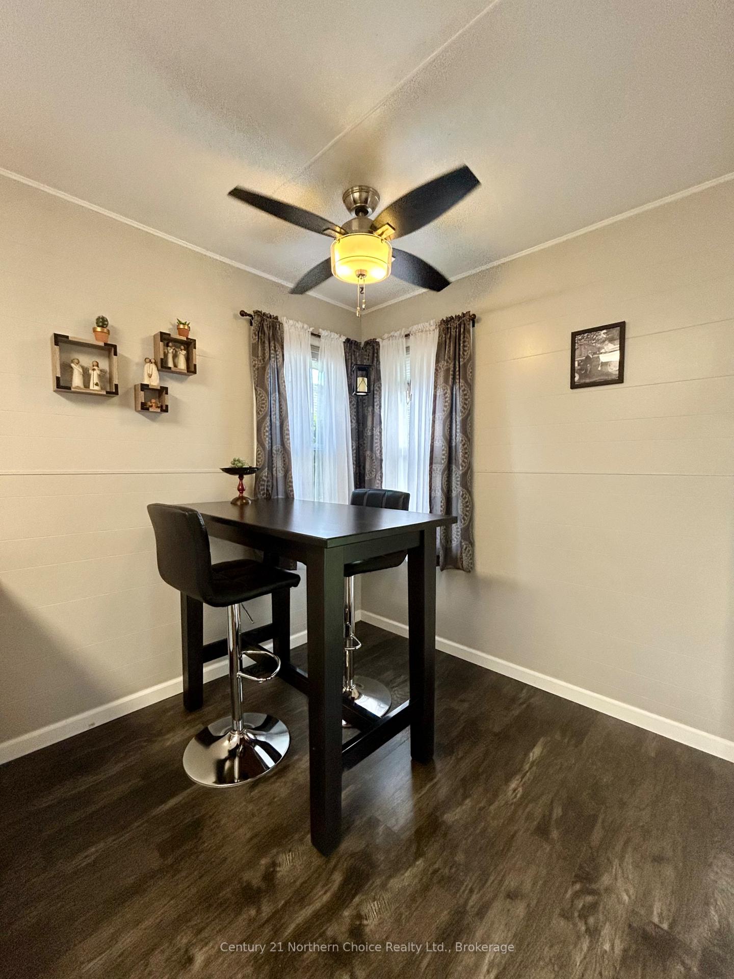 Photo 8 of 746 Thompson Street, Fort Frances — HOMEH