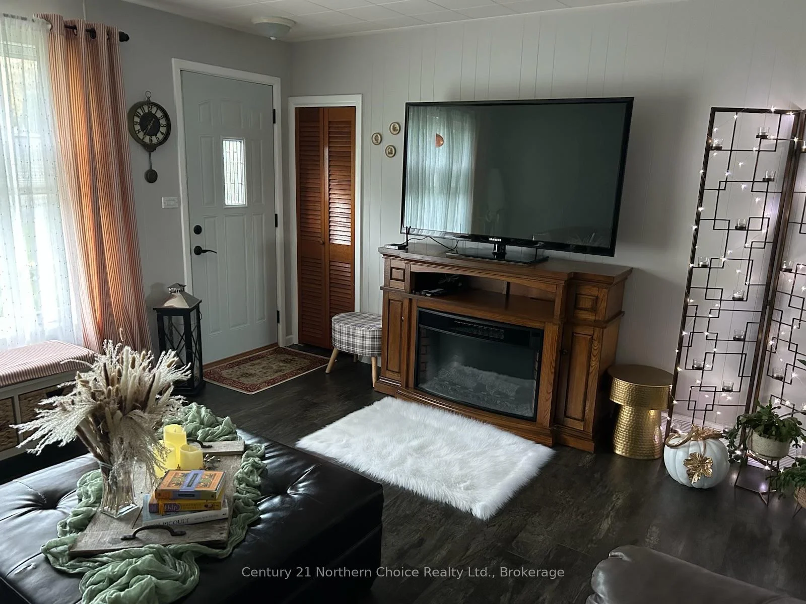 Photo 13 of 746 Thompson Street, Fort Frances — HOMEH