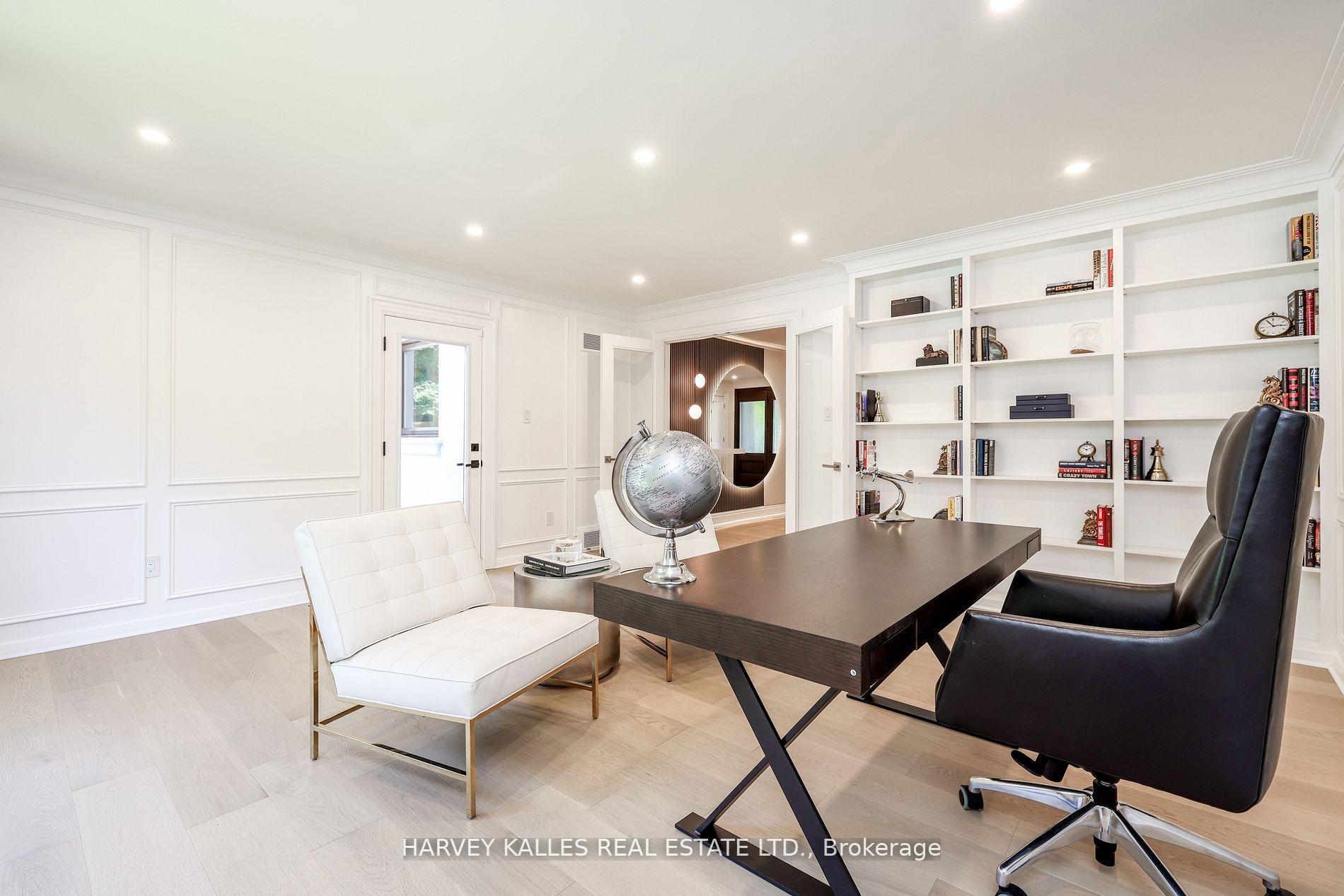 Photo 9 of 34 Fifeshire Road, North York, St. Andrew-Windfields — HOMEH