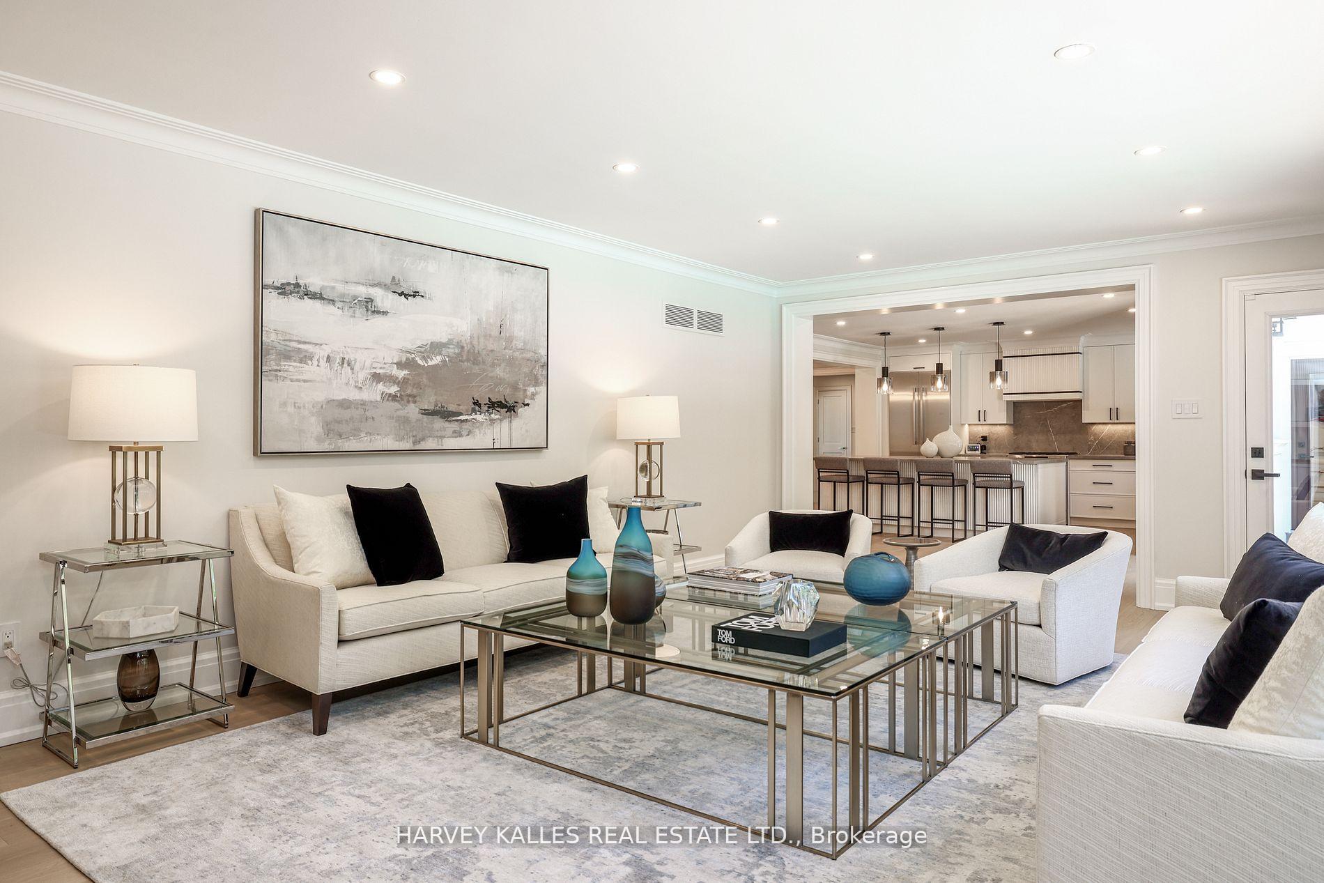 Photo 14 of 34 Fifeshire Road, North York, St. Andrew-Windfields — HOMEH