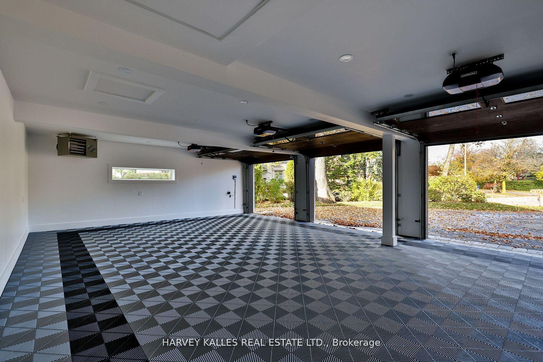 Photo 27 of 34 Fifeshire Road, North York, St. Andrew-Windfields — HOMEH