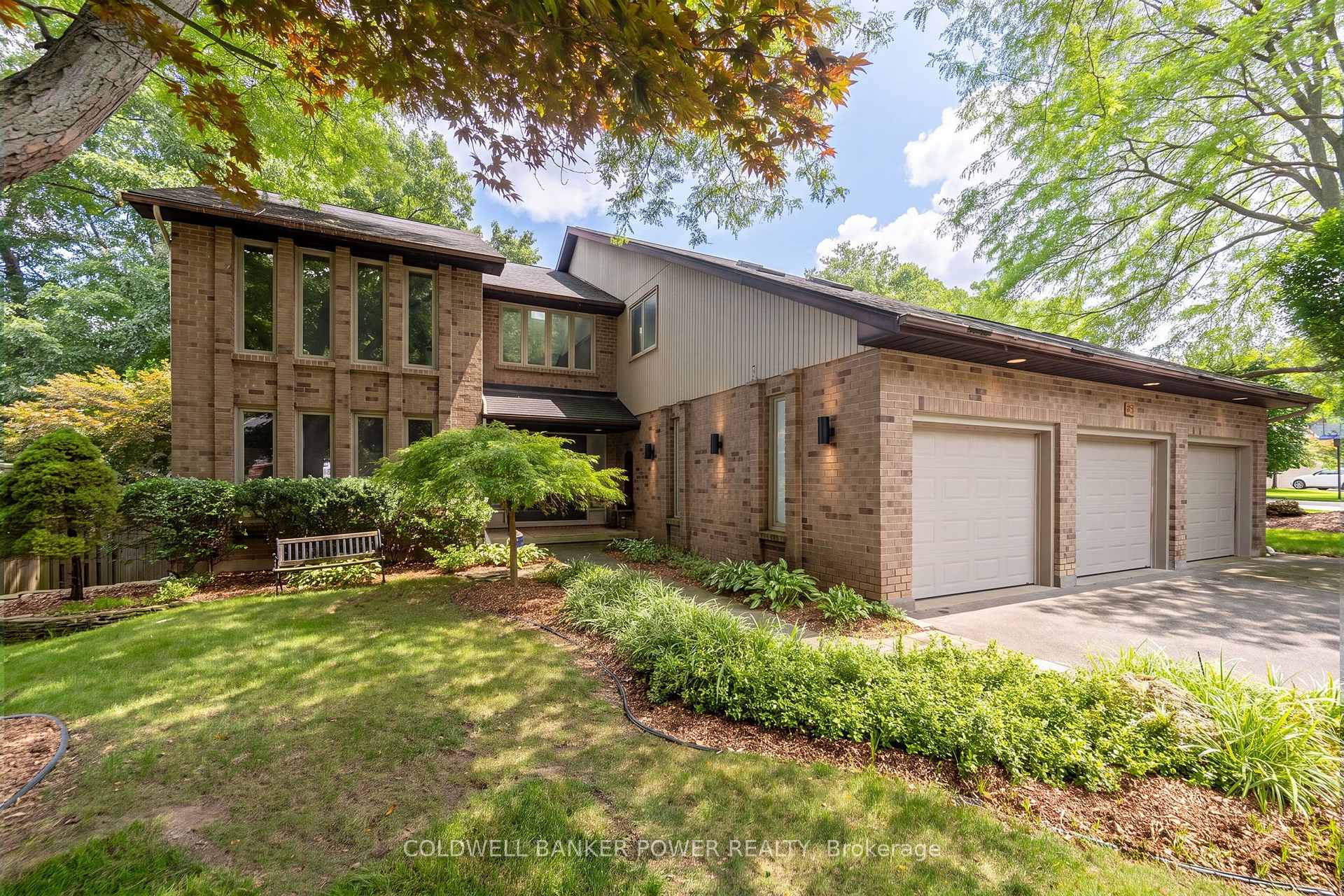Photo 2 of 58 Mapleton Place, London, South B — HOMEH