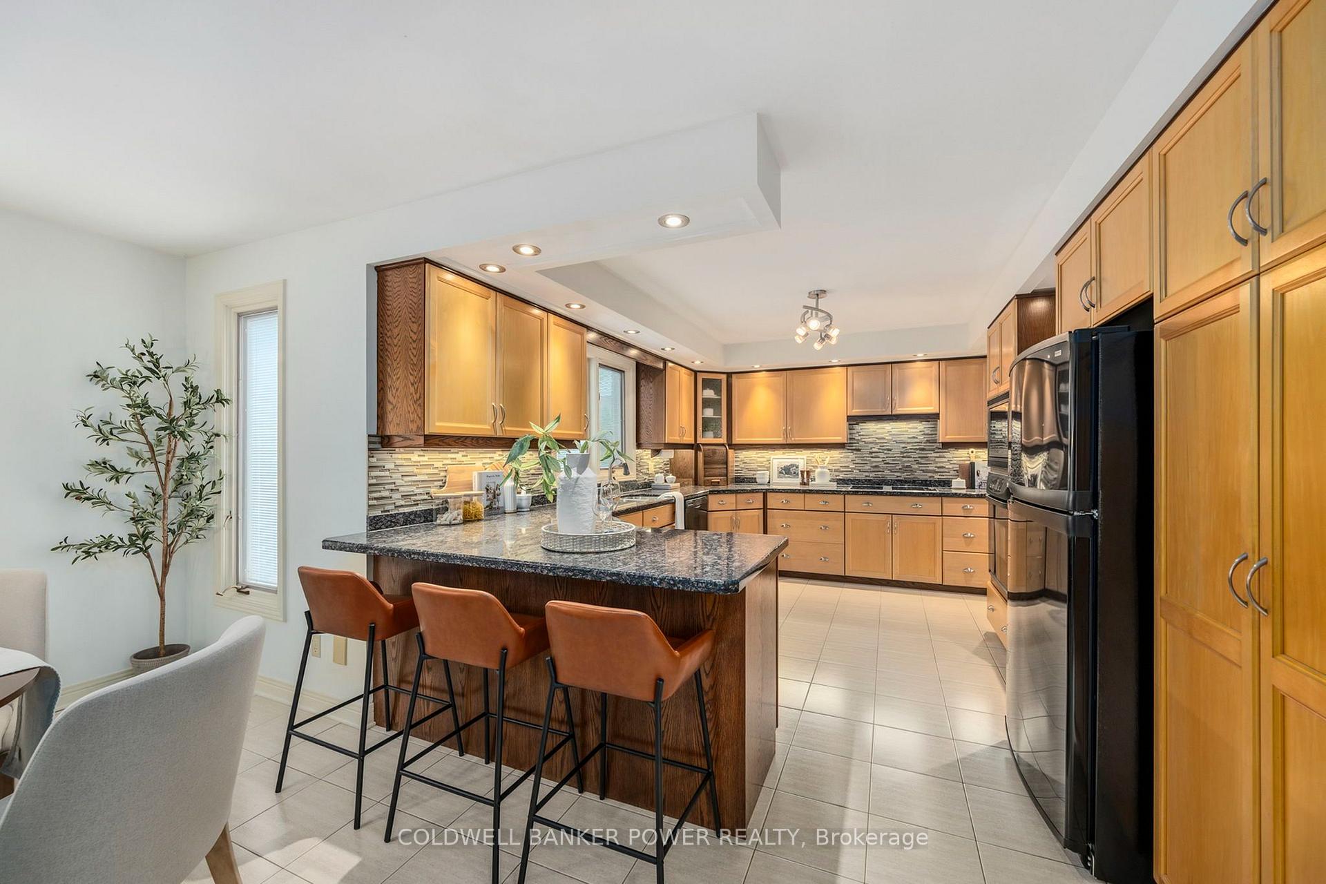 Photo 10 of 58 Mapleton Place, London, South B — HOMEH