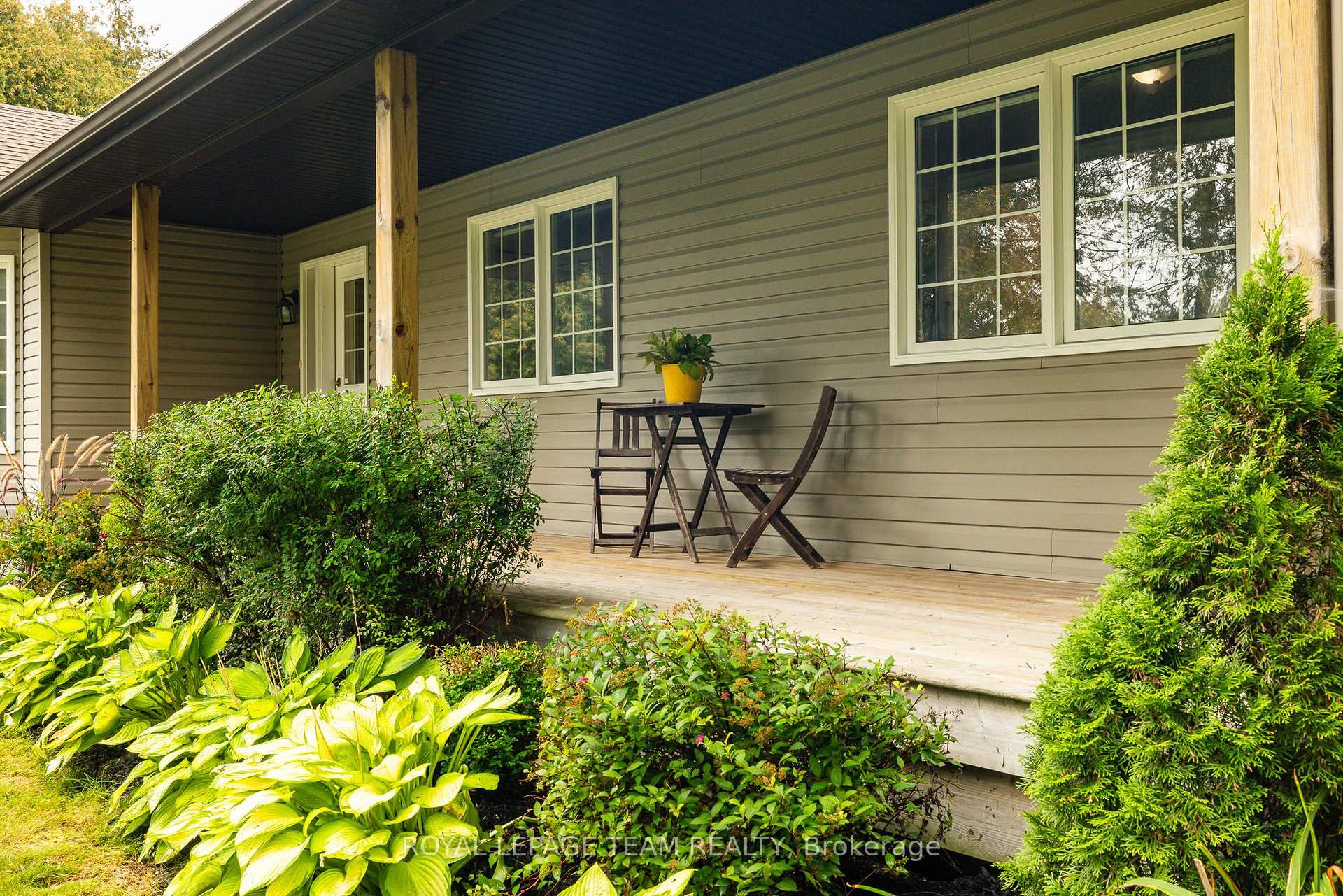 Photo 2 of 44 Meadowglen Circle, North Grenville, North Grenville Twp (Kemptville South) — HOMEH