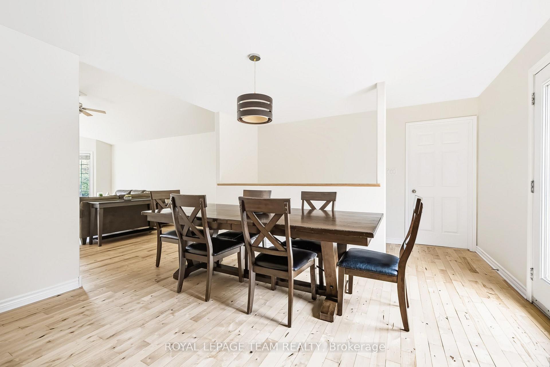 Photo 18 of 44 Meadowglen Circle, North Grenville, North Grenville Twp (Kemptville South) — HOMEH