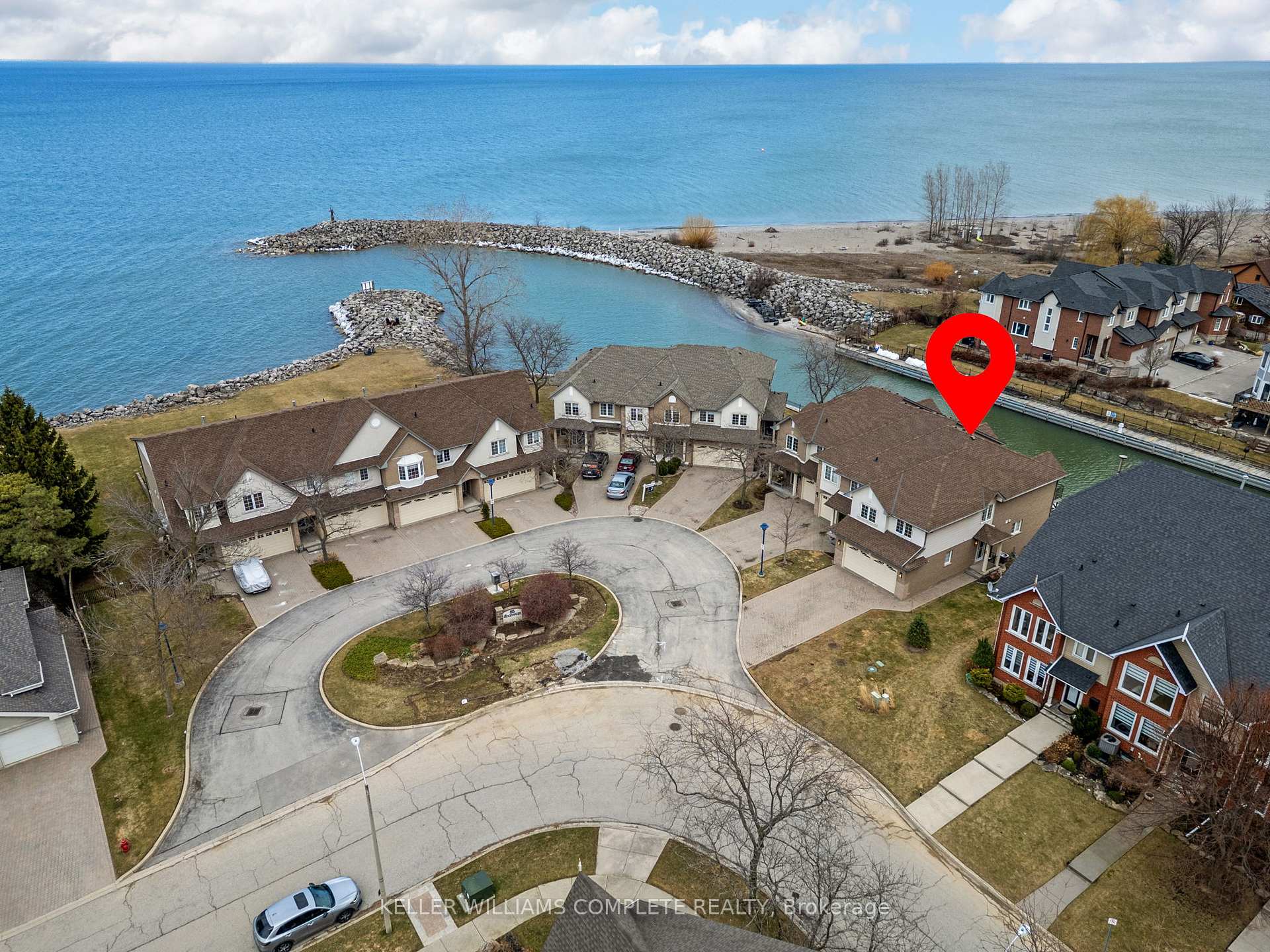Photo of Unit 10, 85 Edgewater Drive