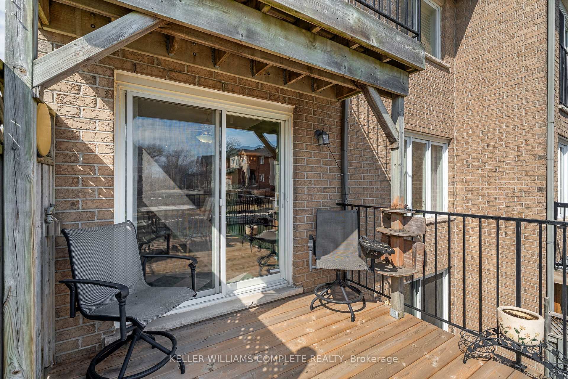 Photo 17 of Unit 10, 85 Edgewater Drive, Hamilton, Lakeshore — HOMEH