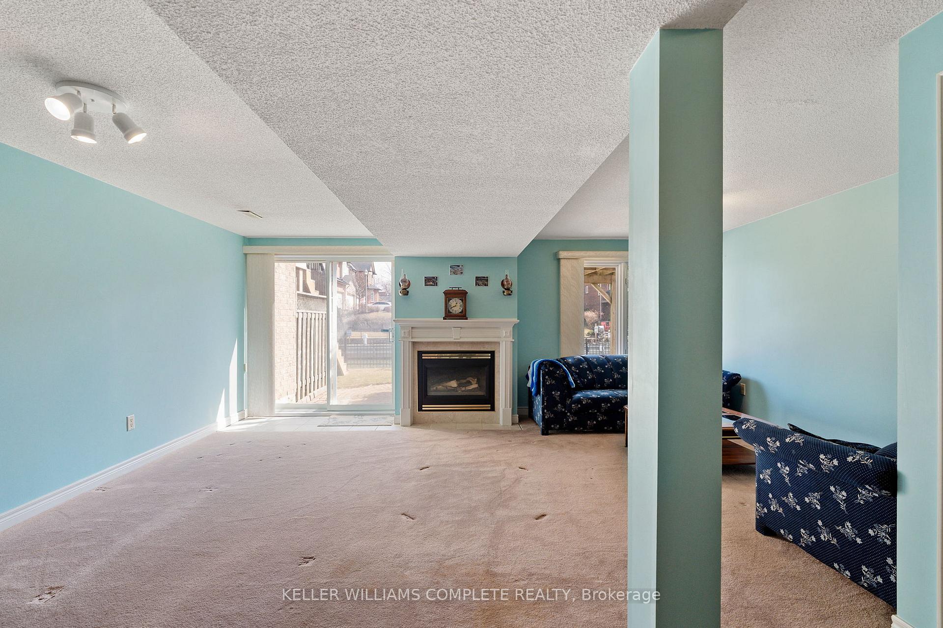 Photo 32 of Unit 10, 85 Edgewater Drive, Hamilton, Lakeshore — HOMEH