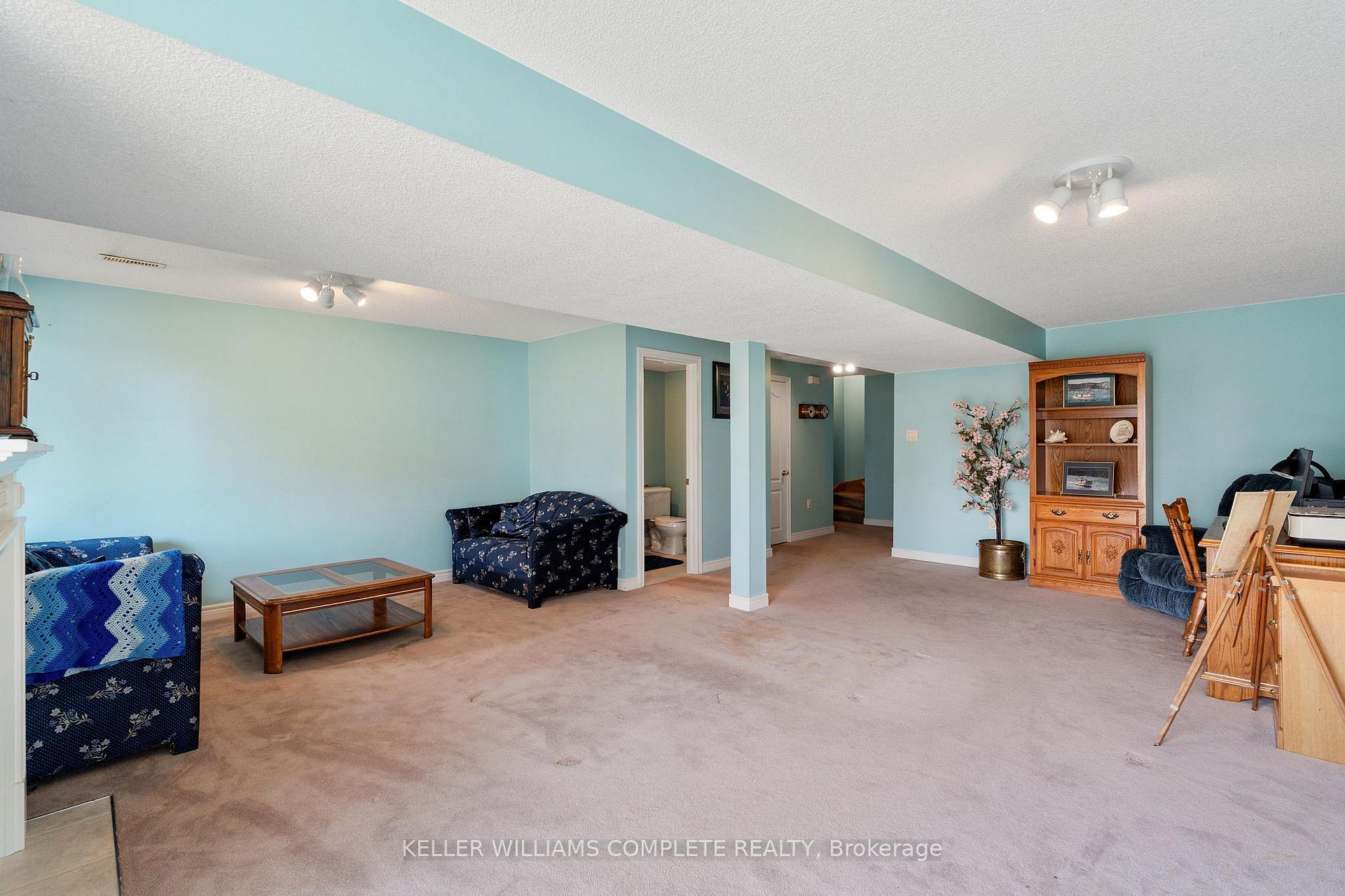 Photo 34 of Unit 10, 85 Edgewater Drive, Hamilton, Lakeshore — HOMEH