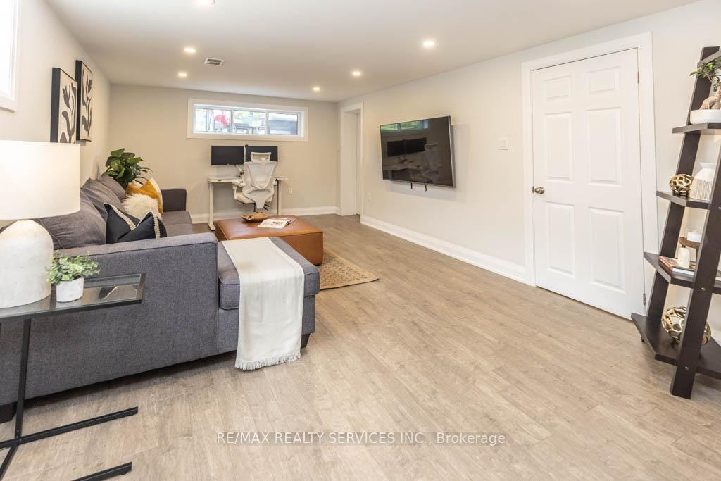 Photo 19 of 126 Roebuck Drive, Scarborough, Kennedy Park — HOMEH
