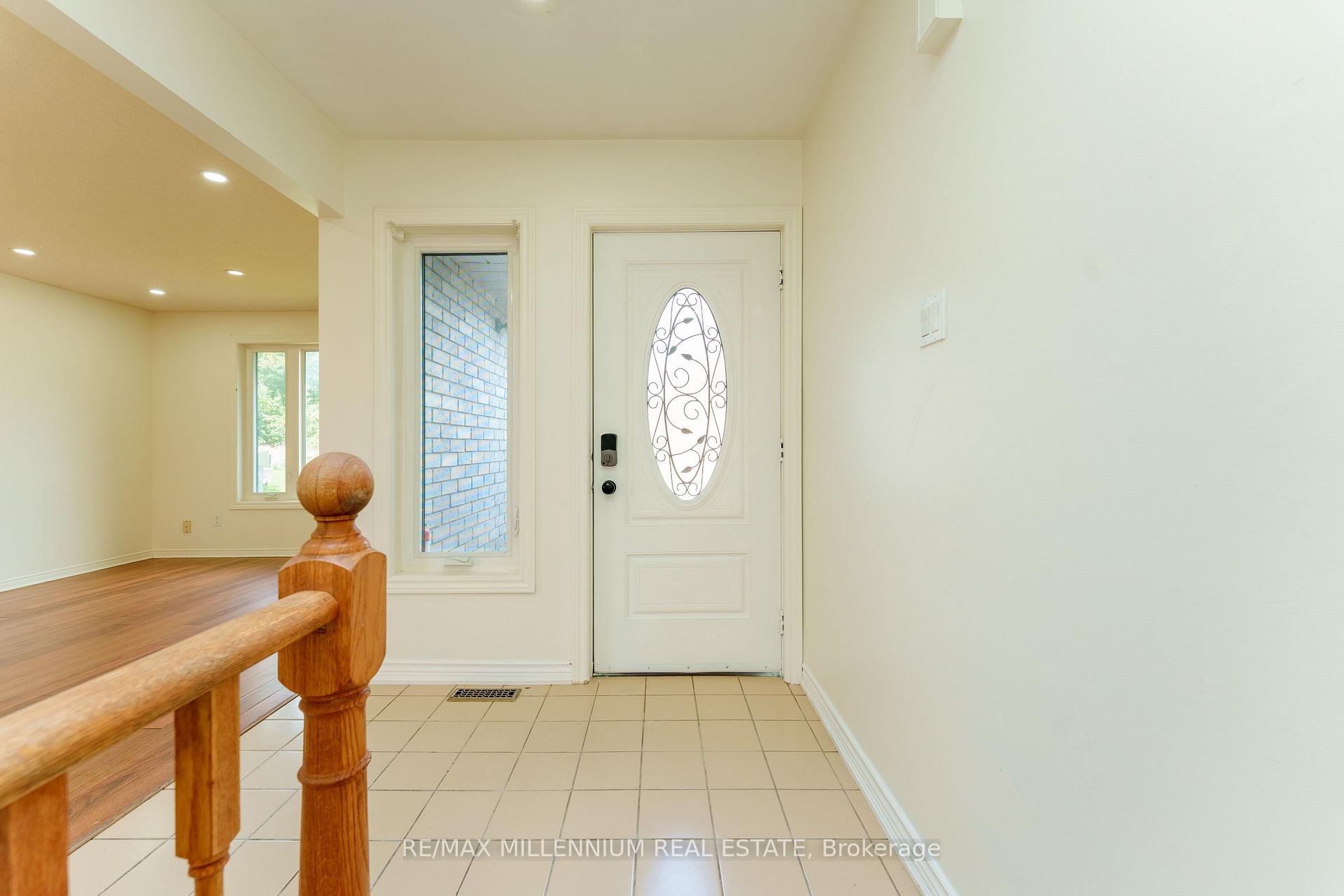 Photo 5 of 117 Rose Street, Barrie, Wellington — HOMEH